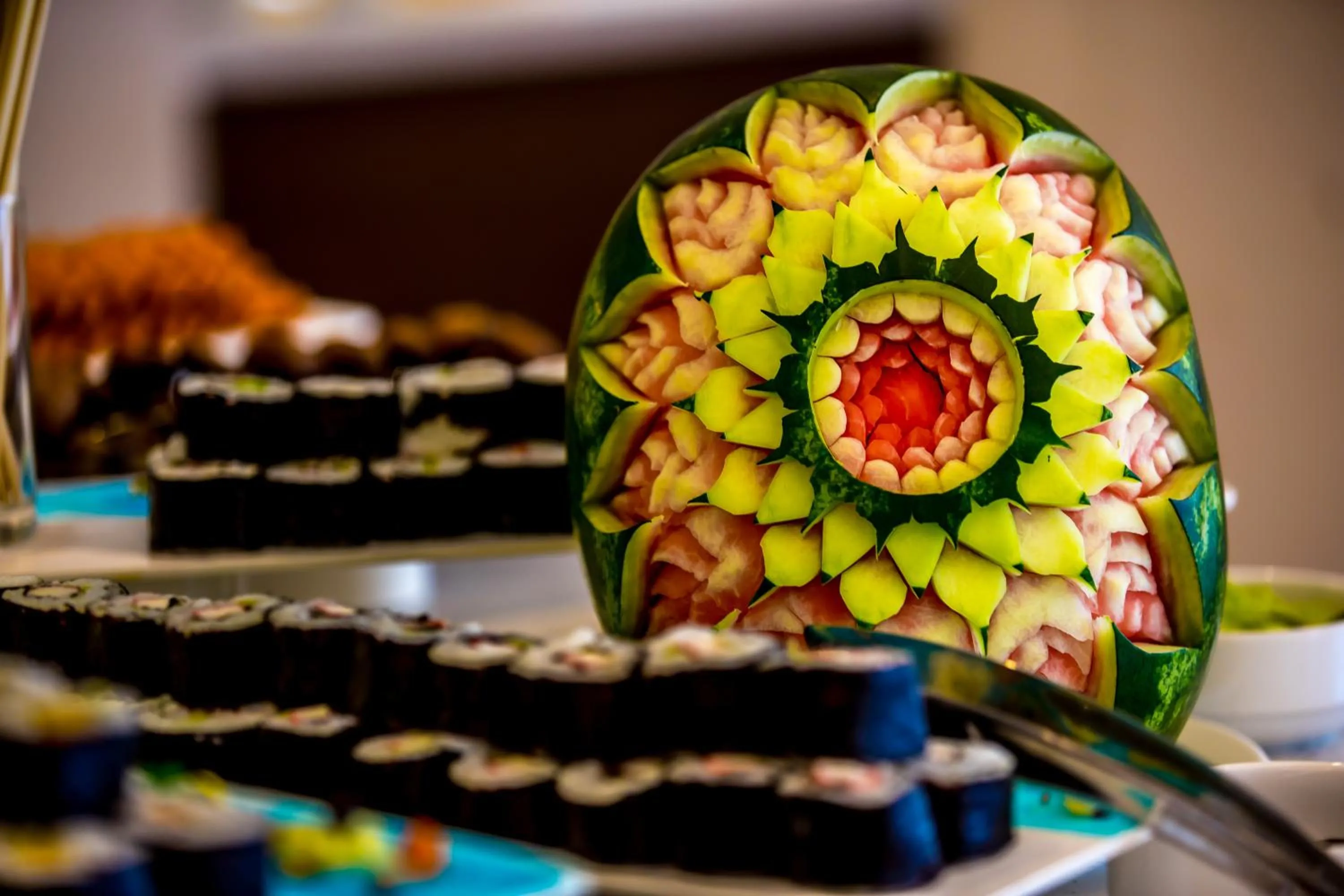 Food and drinks in Julian Club Hotel