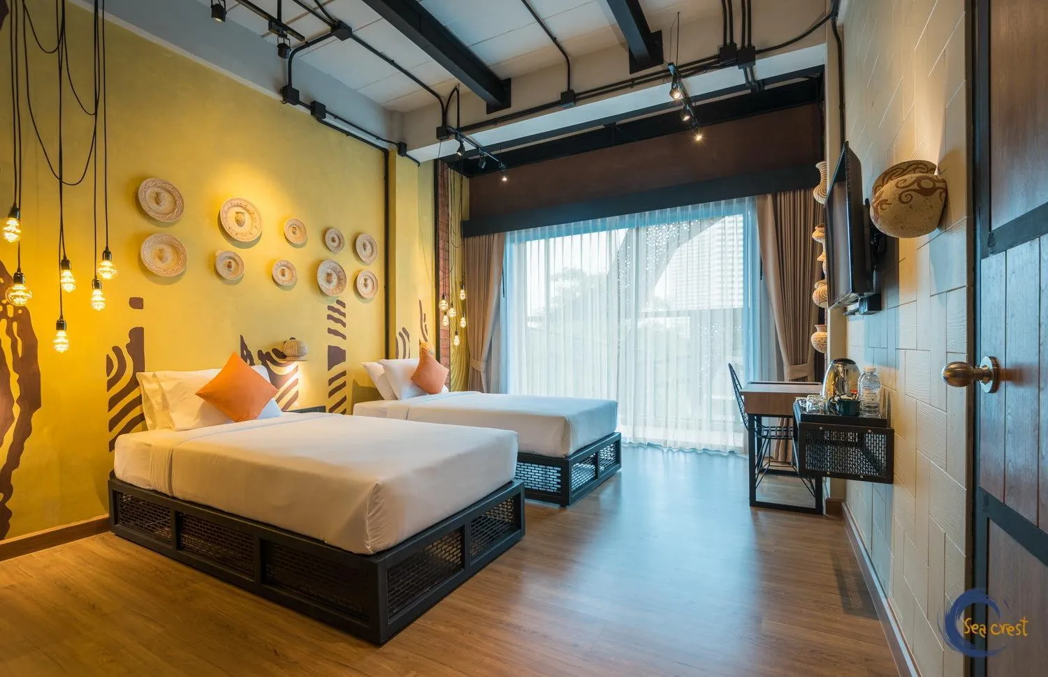 Photo of the whole room, Bed in Sea Crest by Jomtien