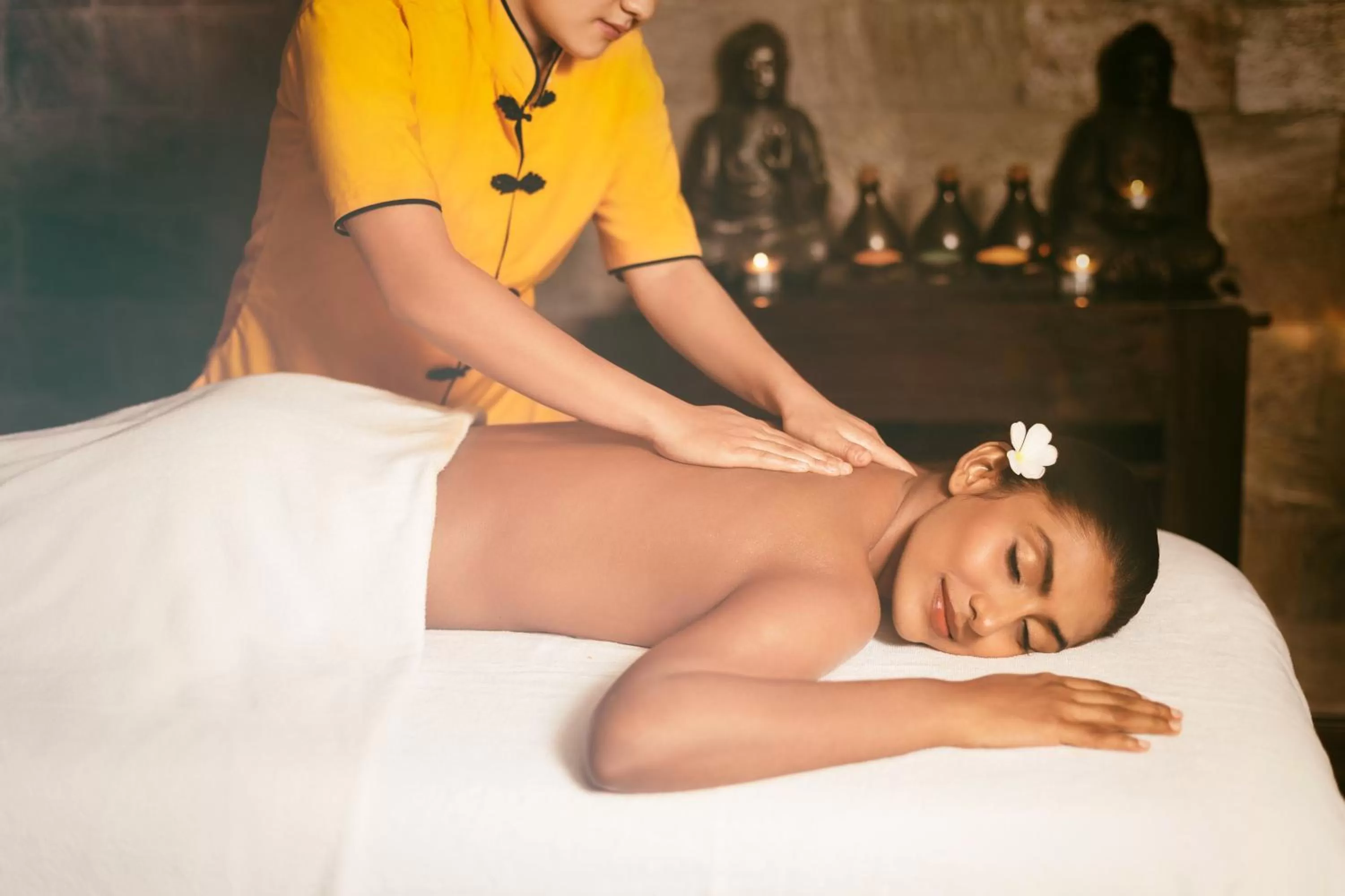 Spa and wellness centre/facilities in Crowne Plaza Ahmedabad City Centre by IHG