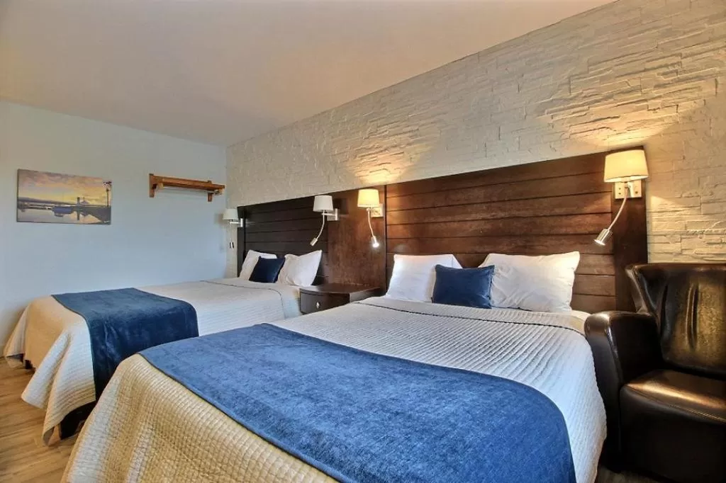 Bed in Hotel Motel Le Quiet