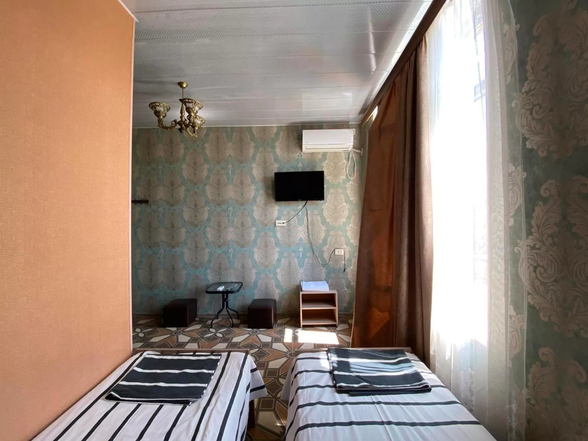 Kitchen/Kitchenette in Hostel Golden Fleece