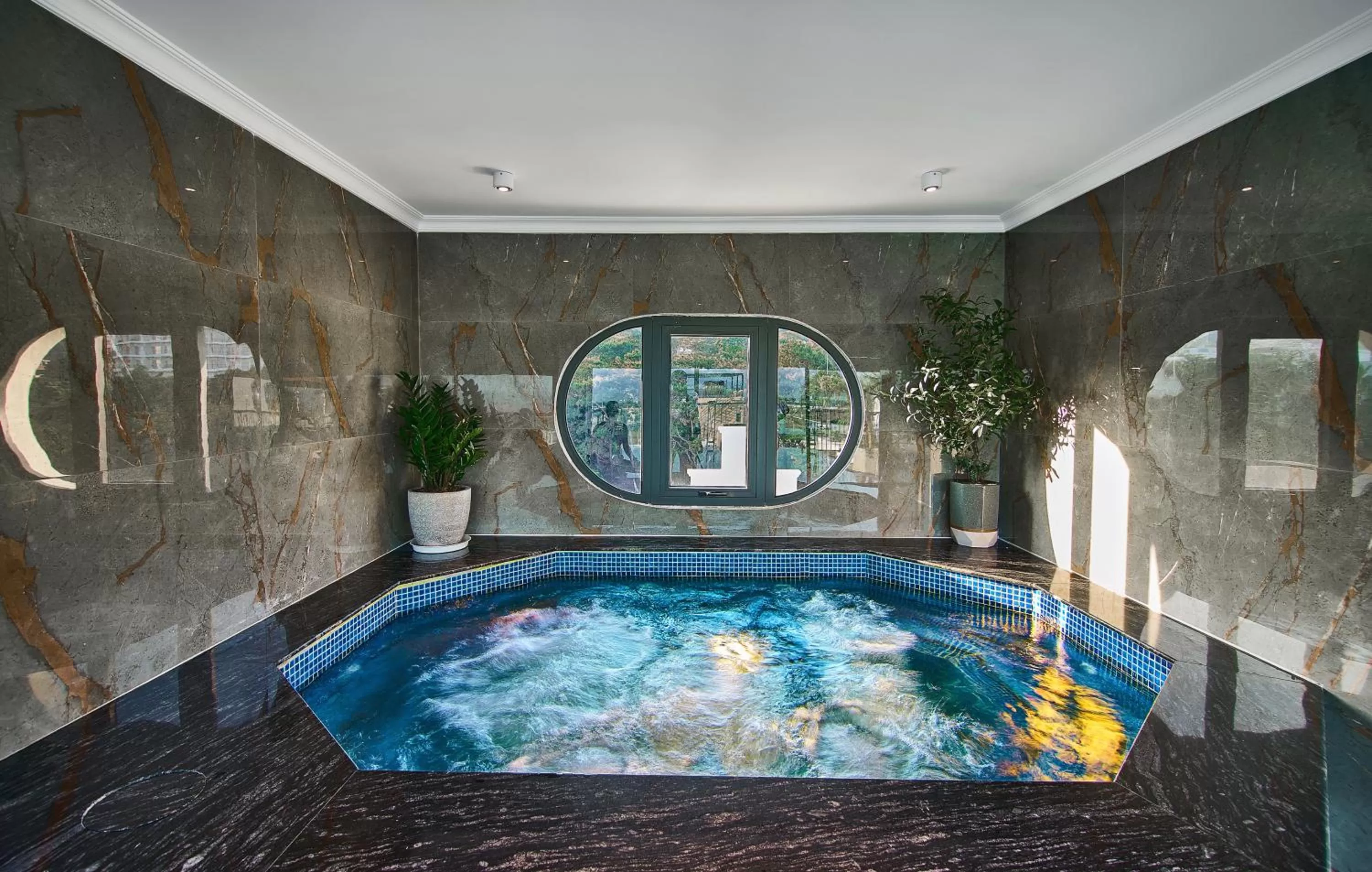 Property building in The Yen Residences Halong