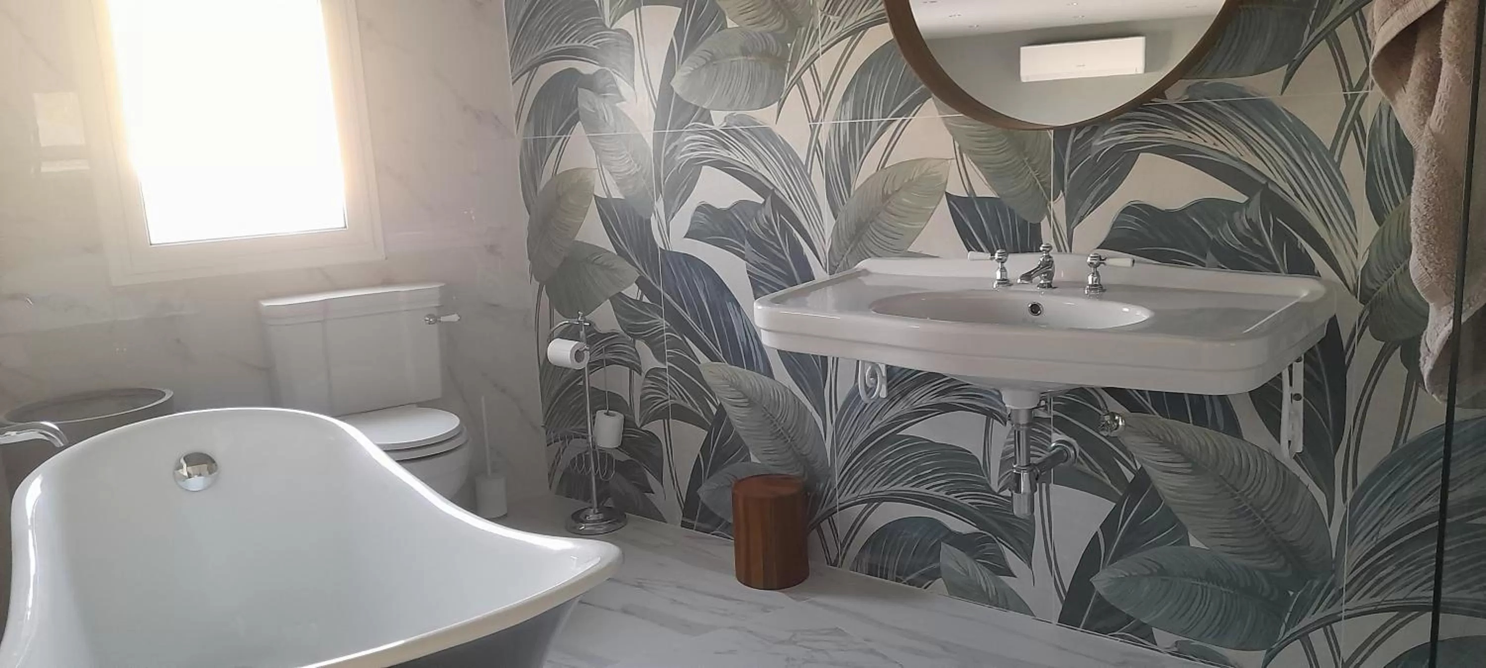 Shower in Casal Annunzia Boutique Accomodation