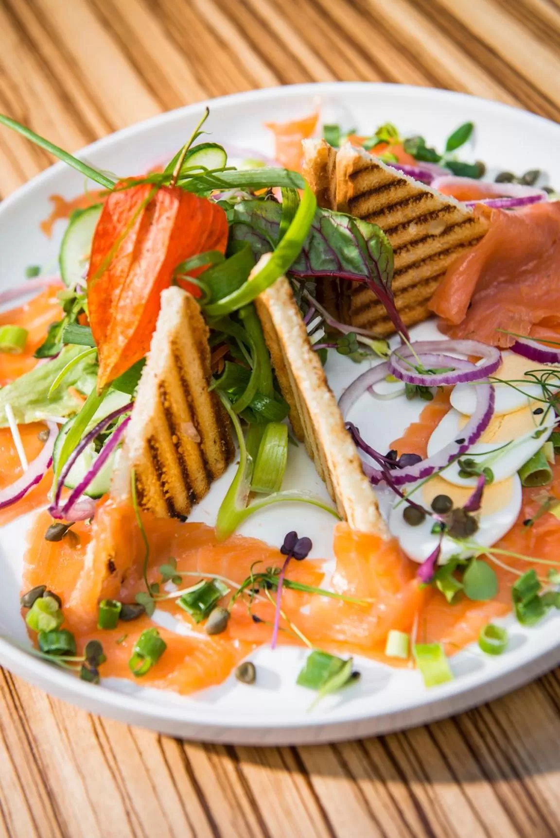 Restaurant/places to eat, Food in Hotel The Century