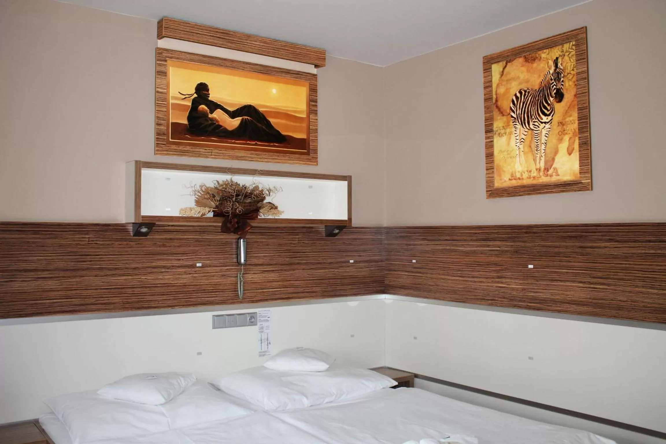 Decorative detail, Bed in Hotel Plzeň