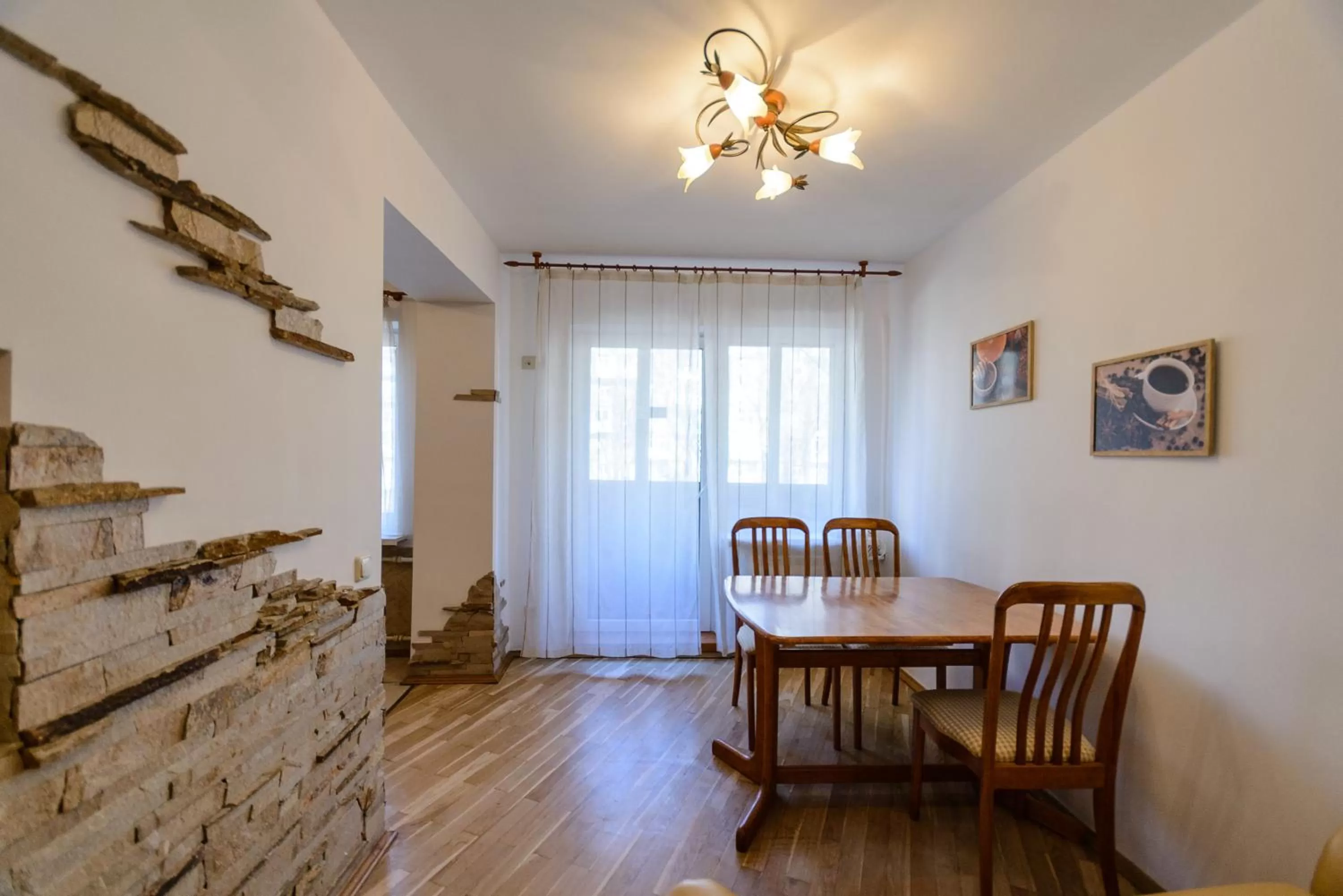 Dining area, Lounge/Bar in Partner Guest House