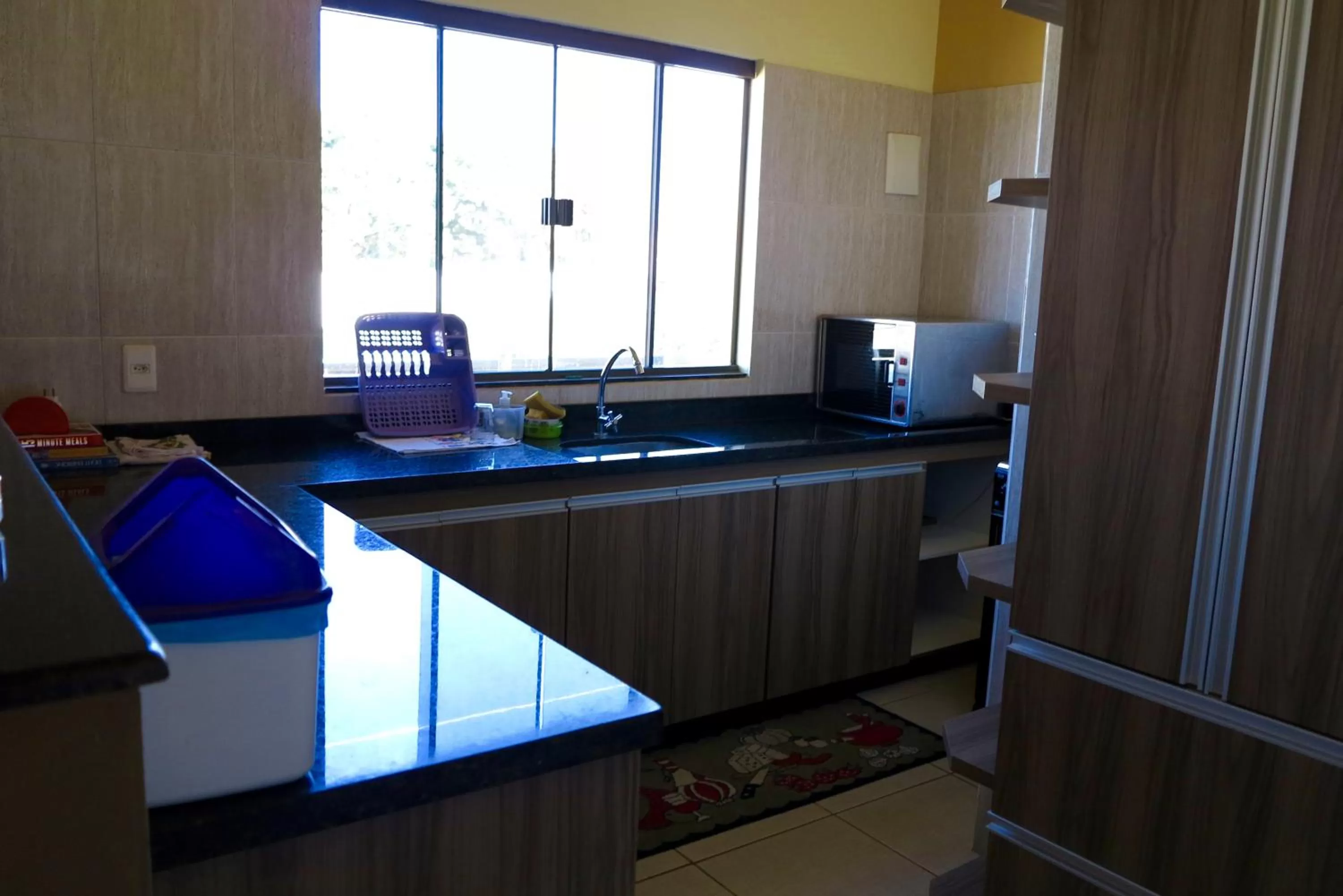 Property building, Kitchen/Kitchenette in Pousada Corazao Sagradao