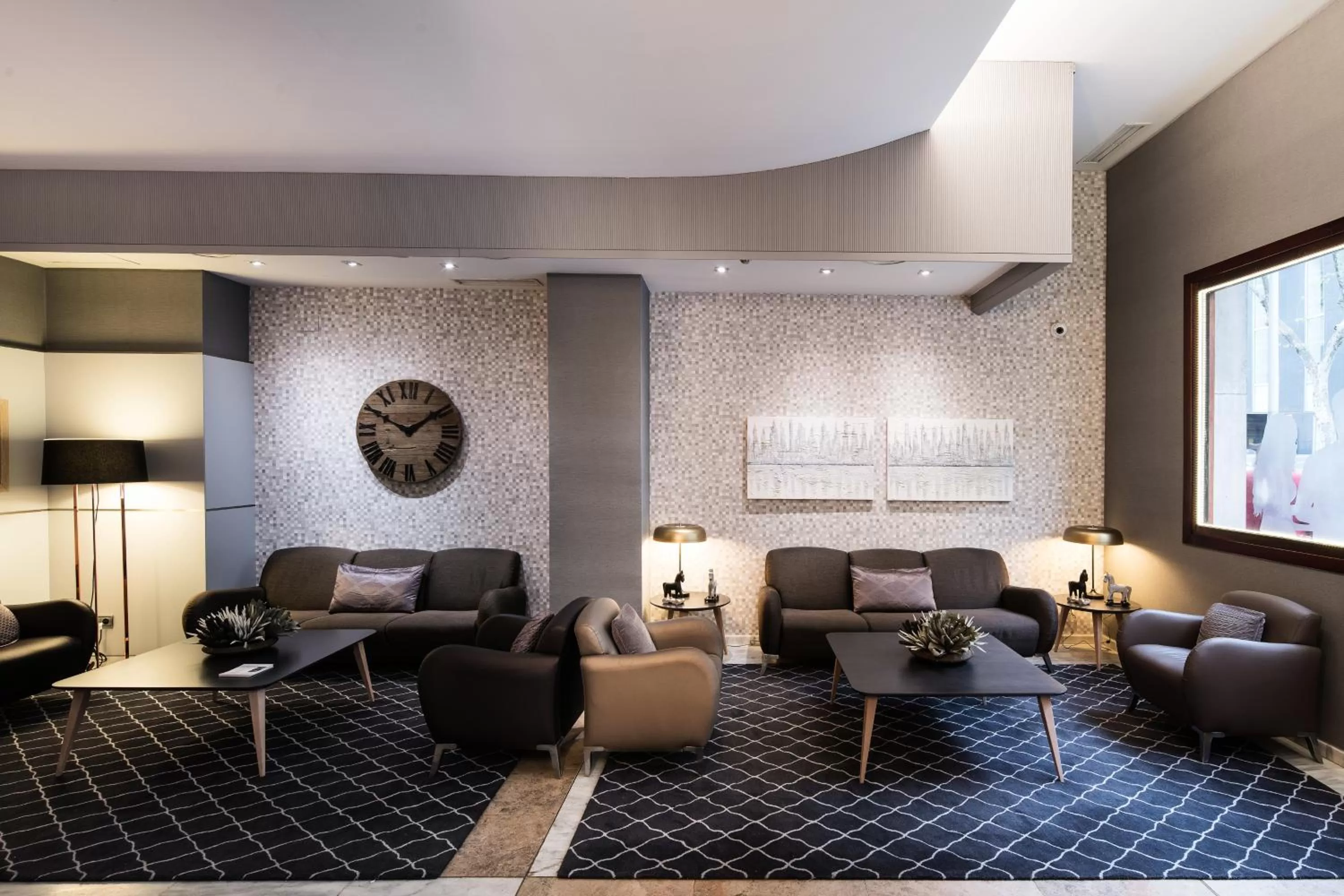 Lobby or reception in Catalonia Gracia