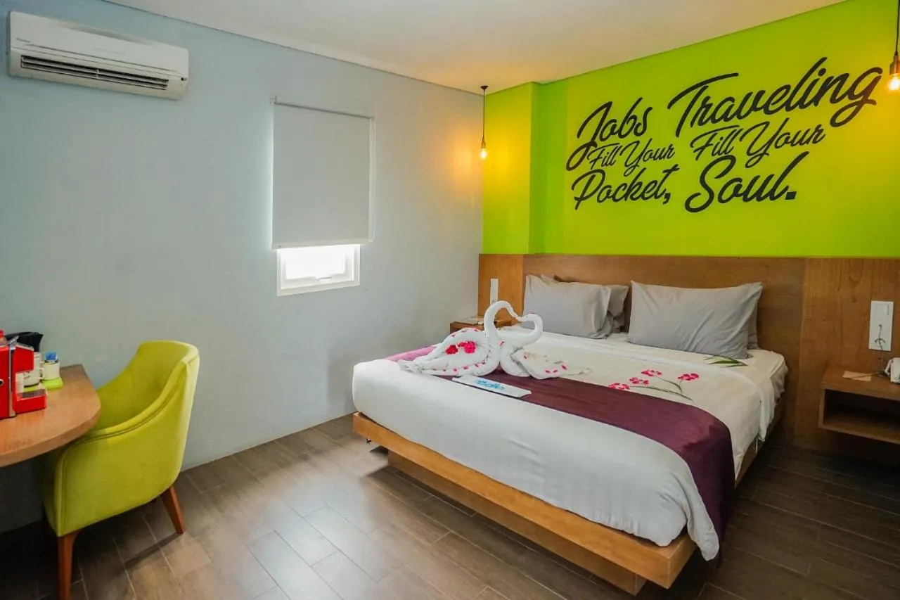 Bed in Radja Art and Boutique Hotel Simpang Lima