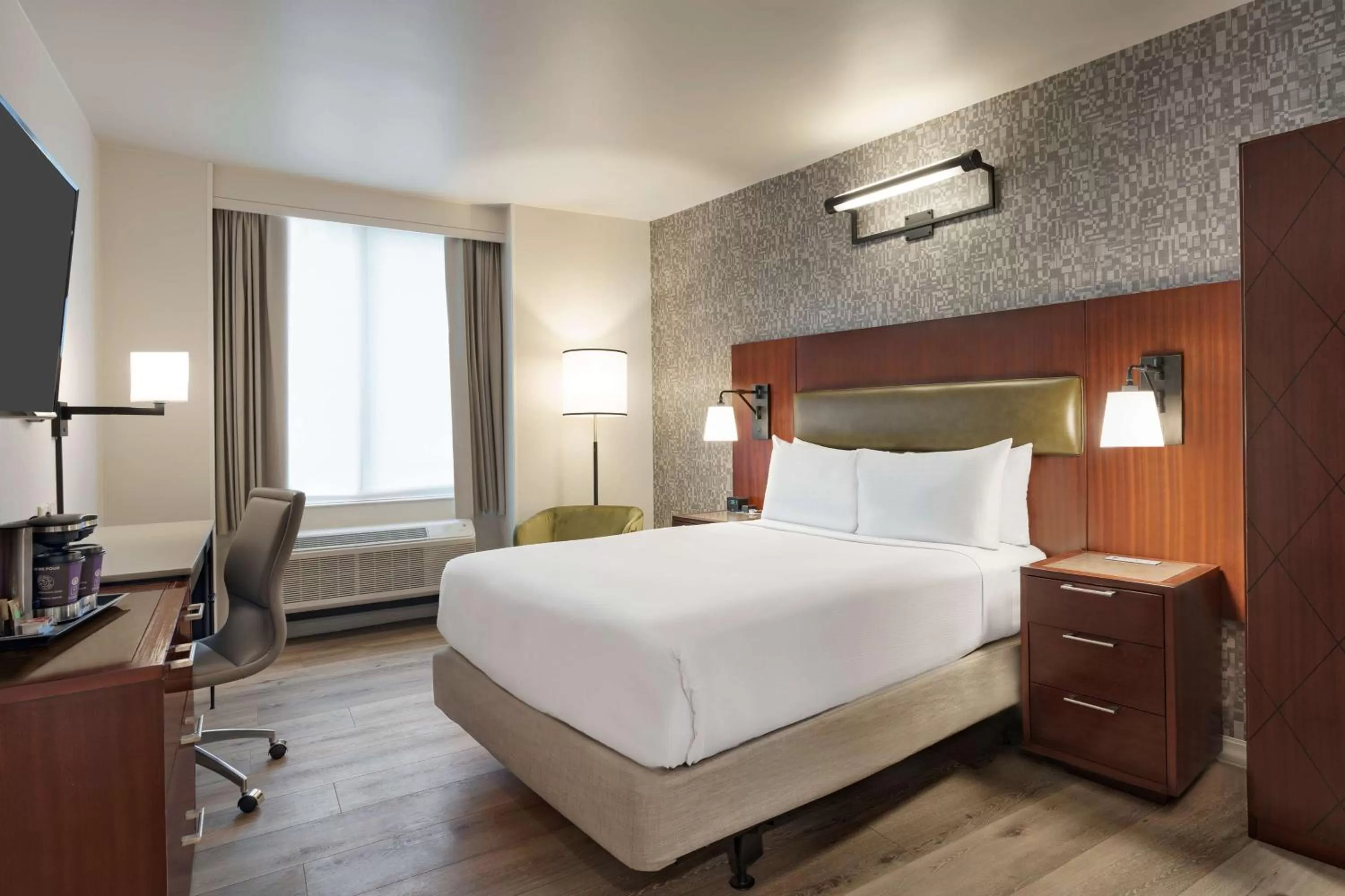 Bed in DoubleTree by Hilton New York Downtown