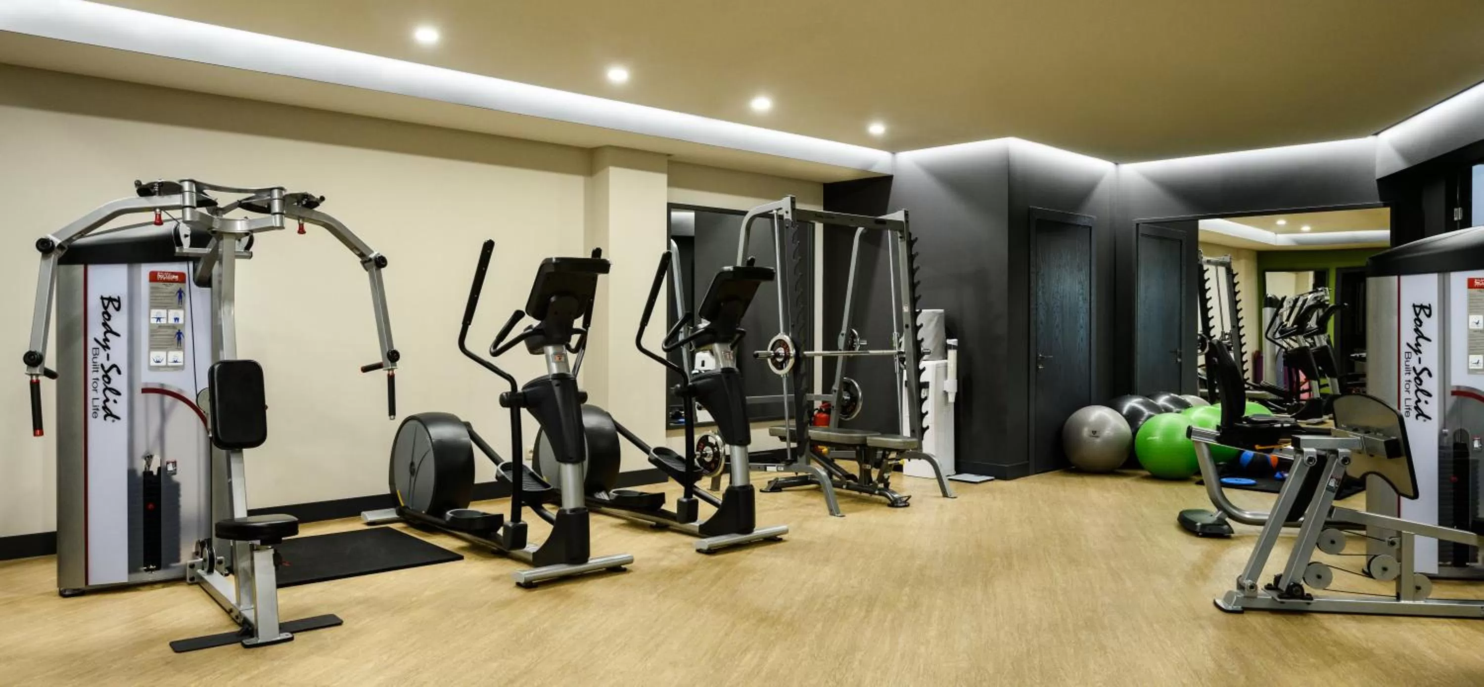 Fitness centre/facilities in North Avenue by Stellar Hotels, Yerevan