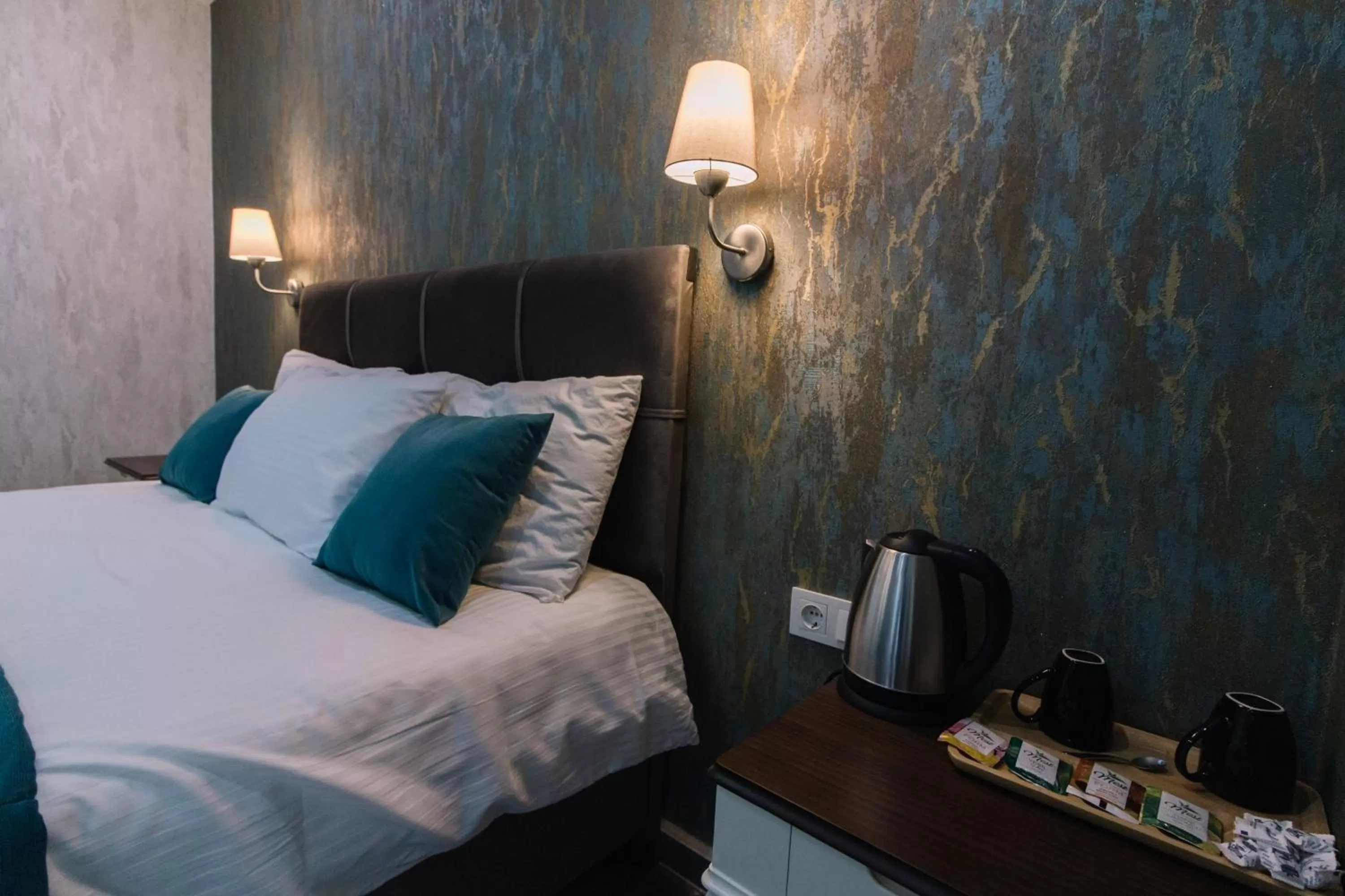 Bed in Melrose Pansiyon