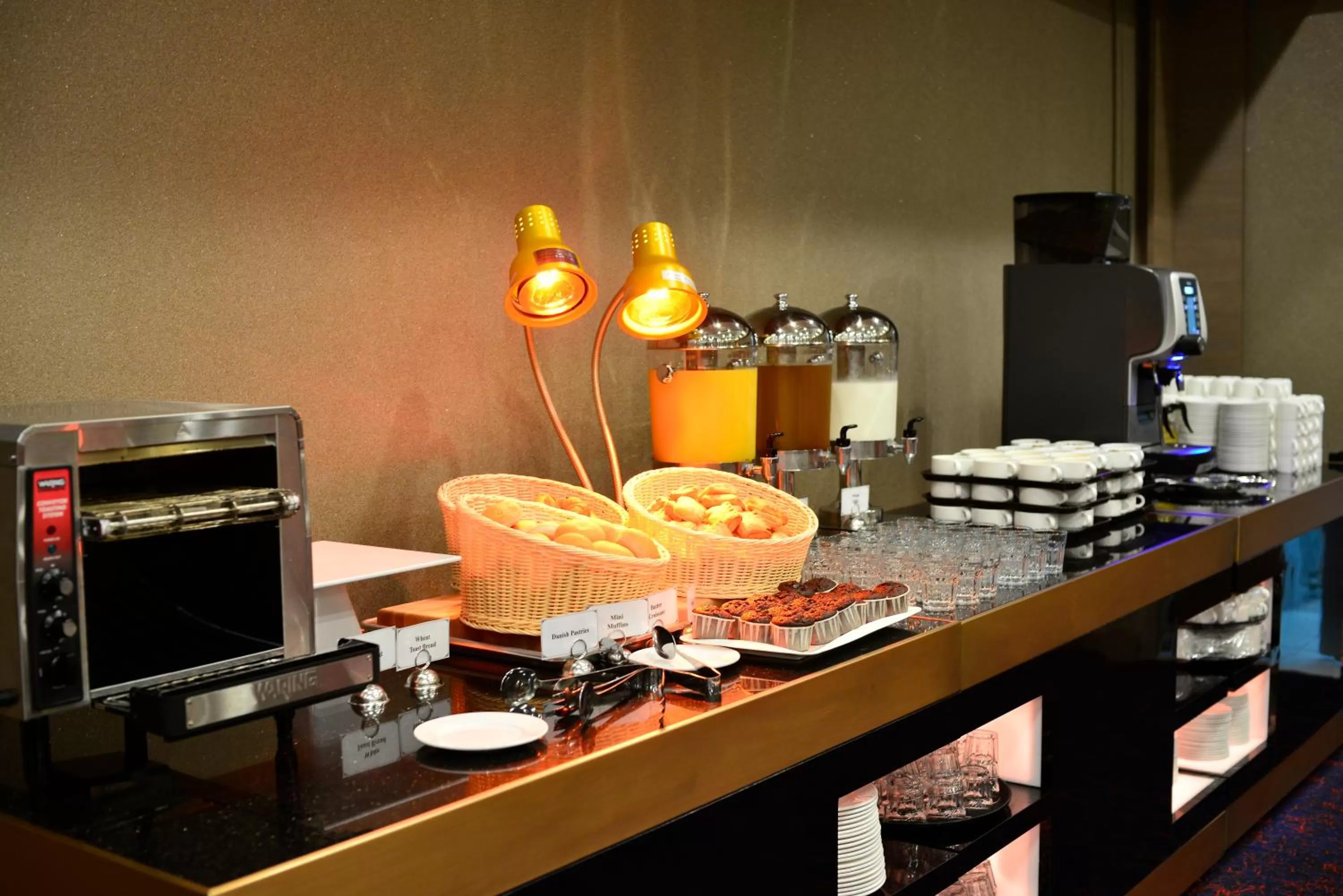 Breakfast in Hotel Grand Central