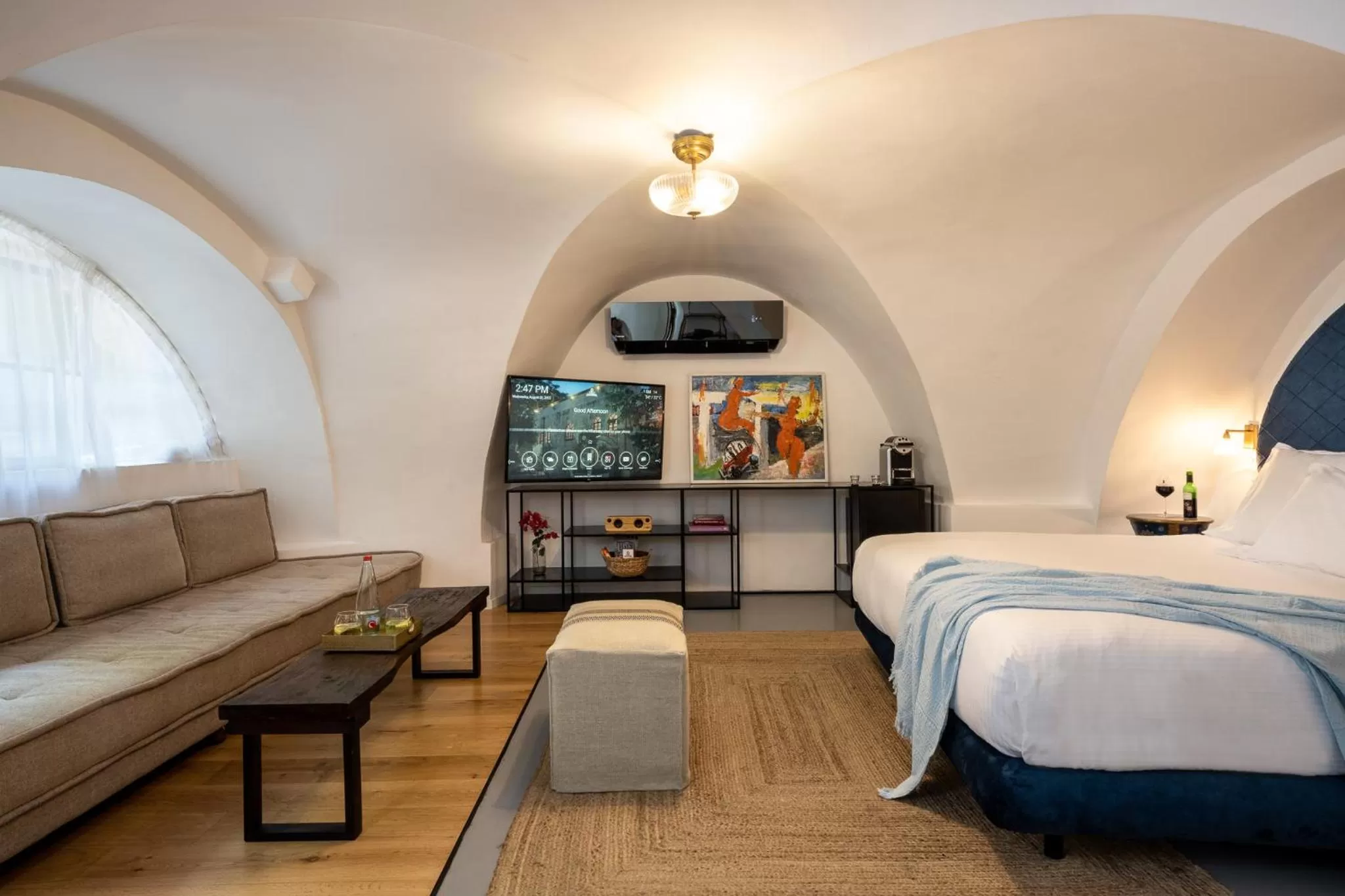 Suite with Hot Tub in Alegra Boutique Hotel