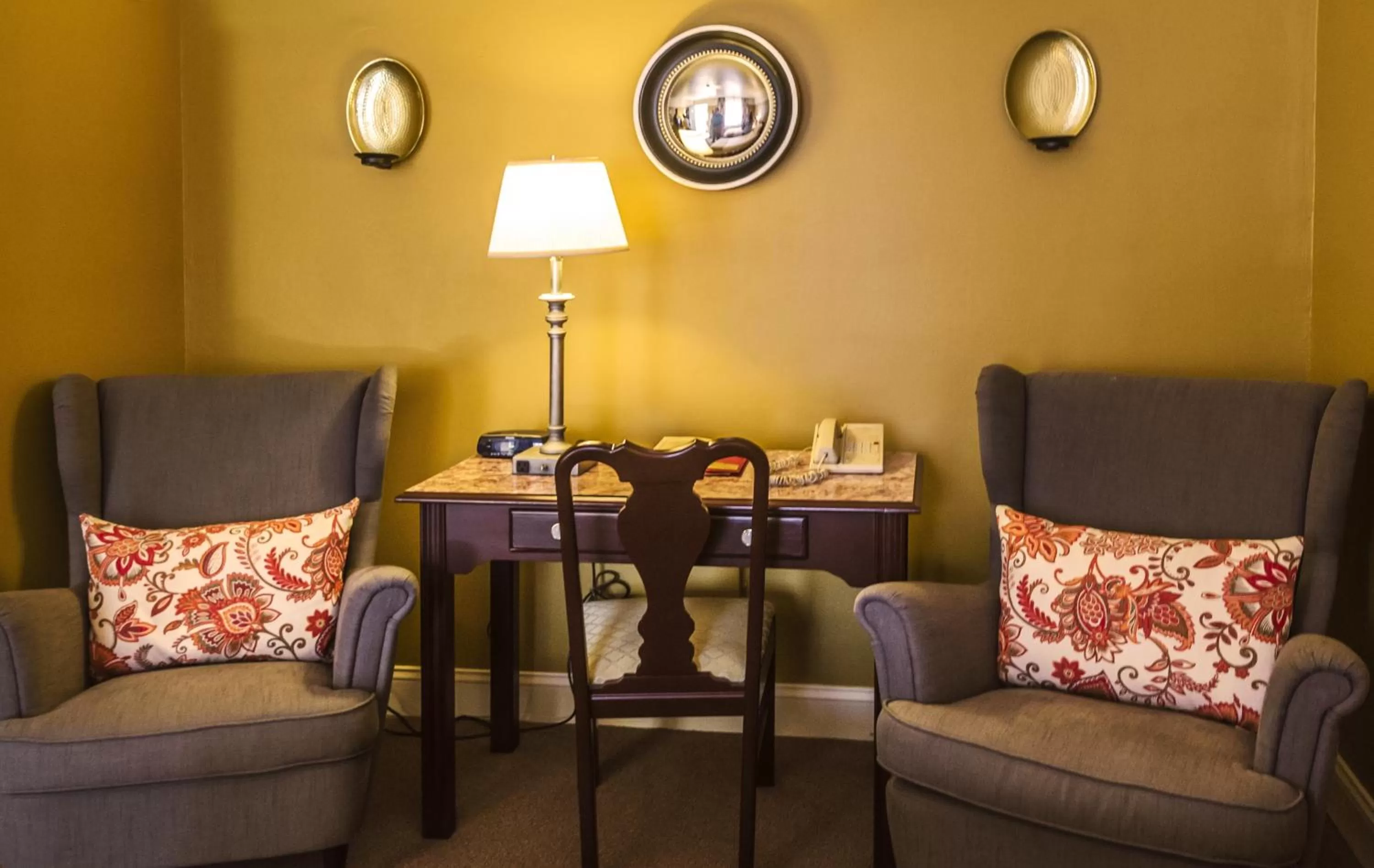 Lobby or reception in The University Inn at Emory