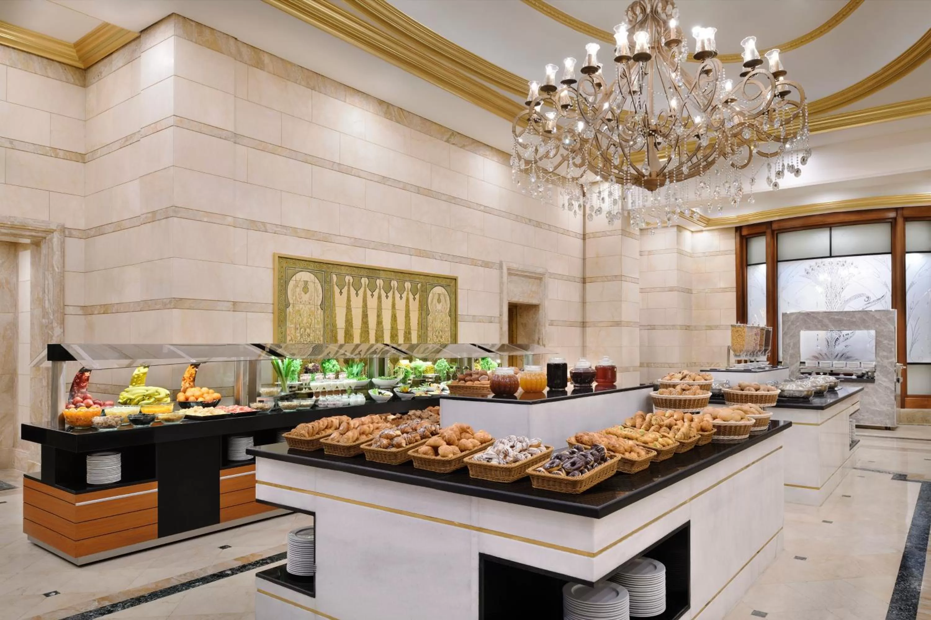 Breakfast in InterContinental Dar Al Hijra Madinah by IHG