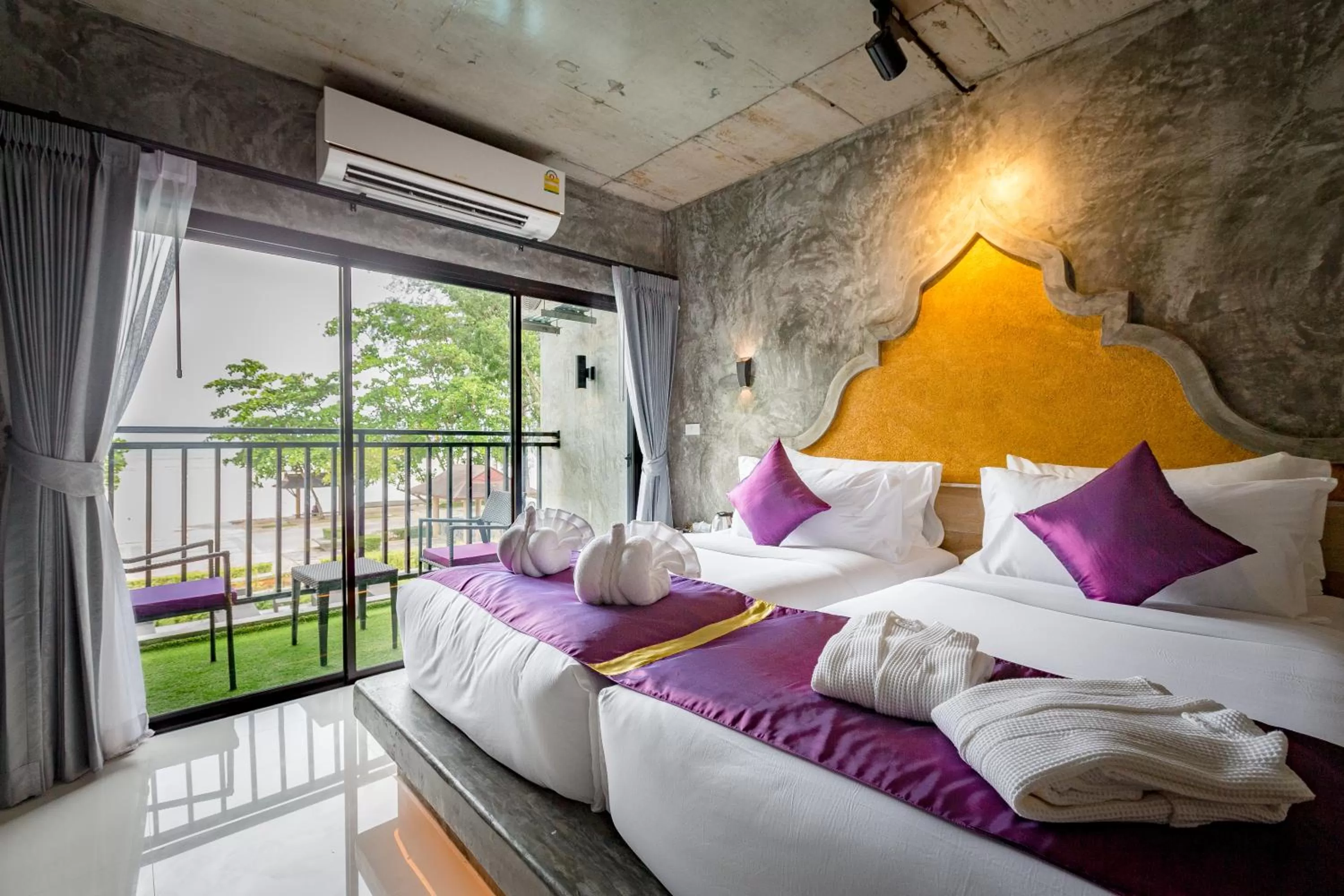 Photo of the whole room, Bed in Maneetel Krabi Beachfront-SHA Plus