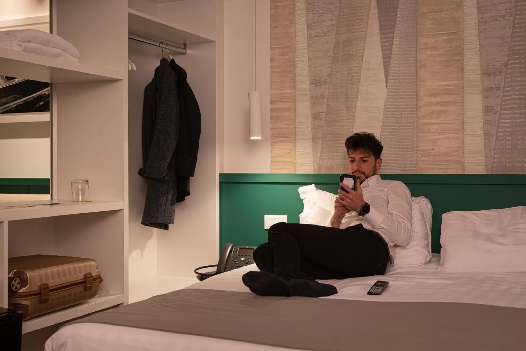 People, Bed in Smart Hotel Napoli