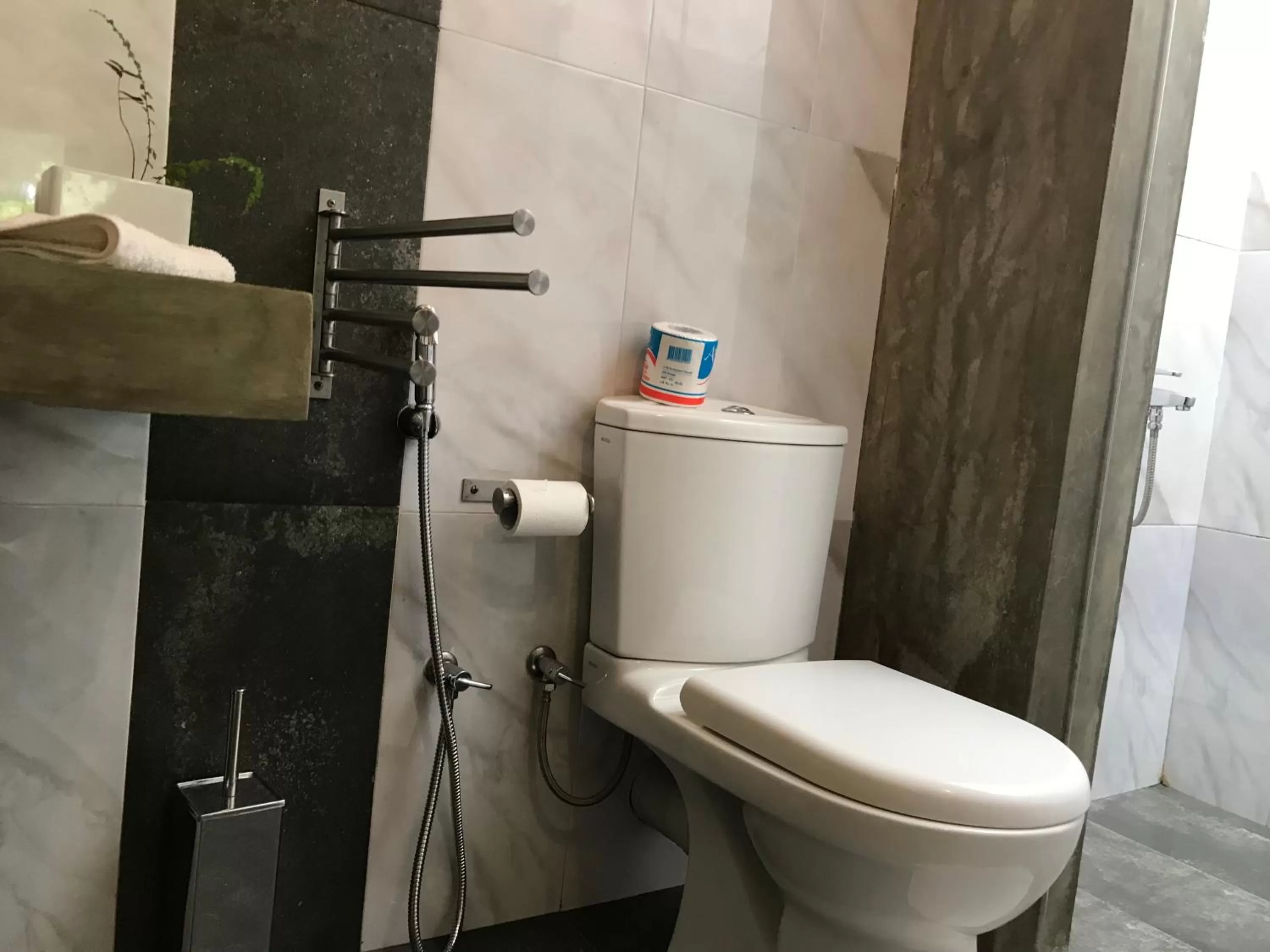 Bathroom in Hotel Heladiv