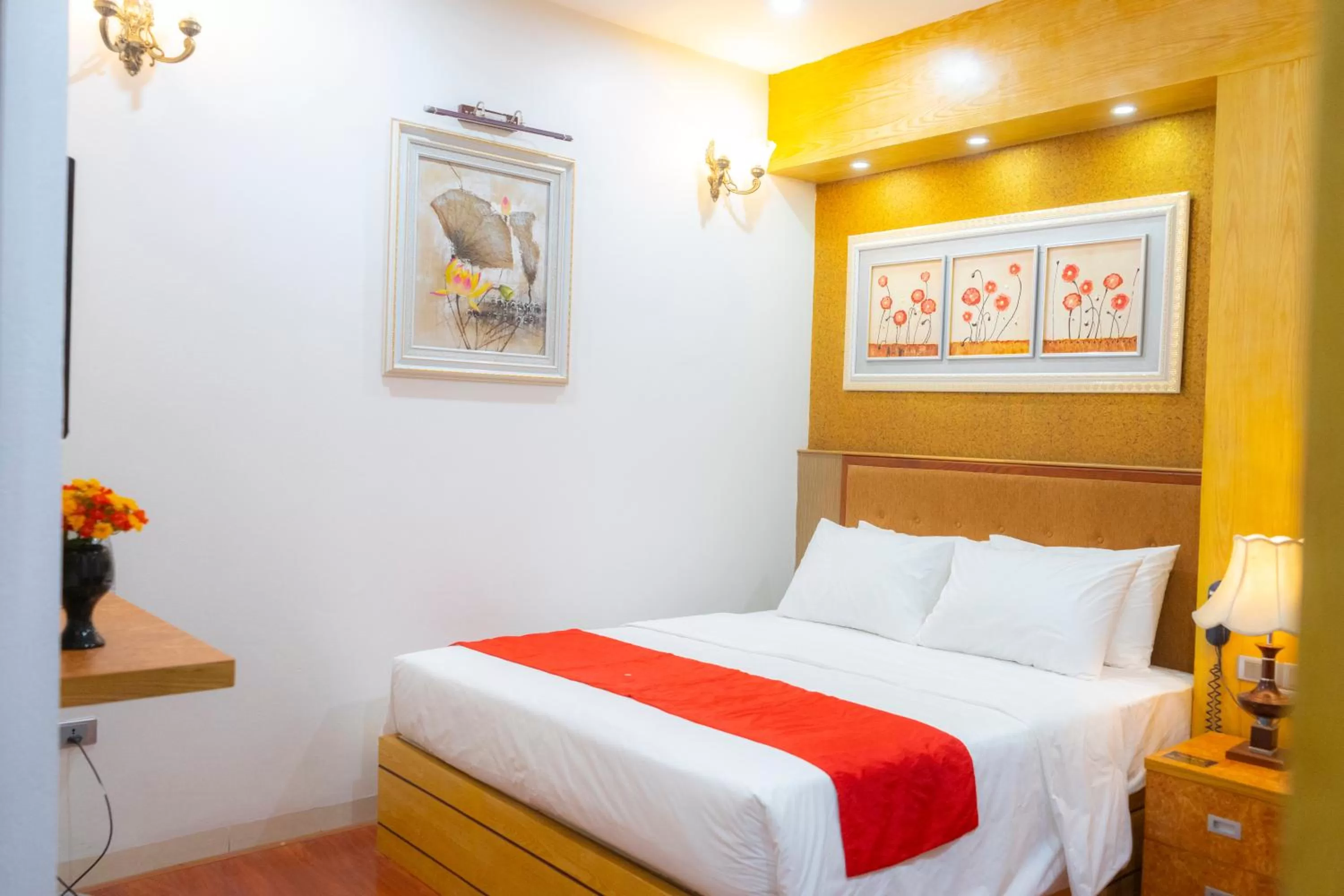 Bed in Moon Hotel Cau Giay