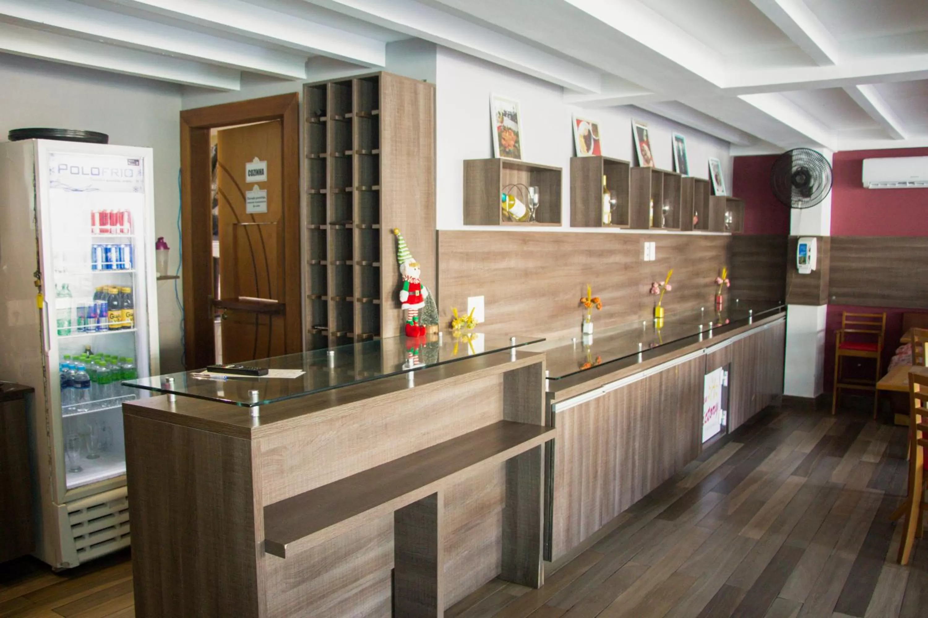 Restaurant/places to eat in Pousada SUN Victory