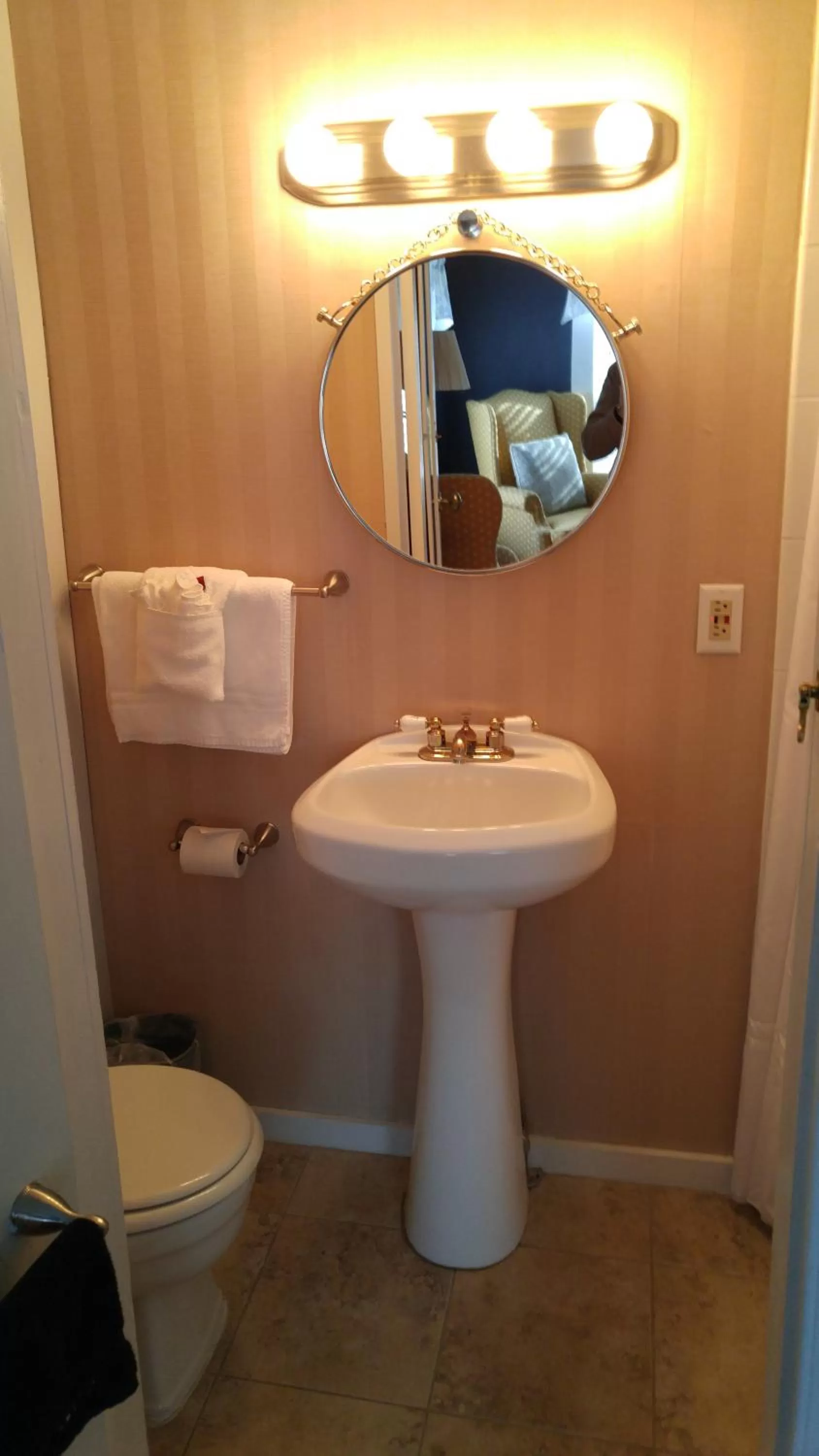 Bathroom in Benjamin Prescott Inn