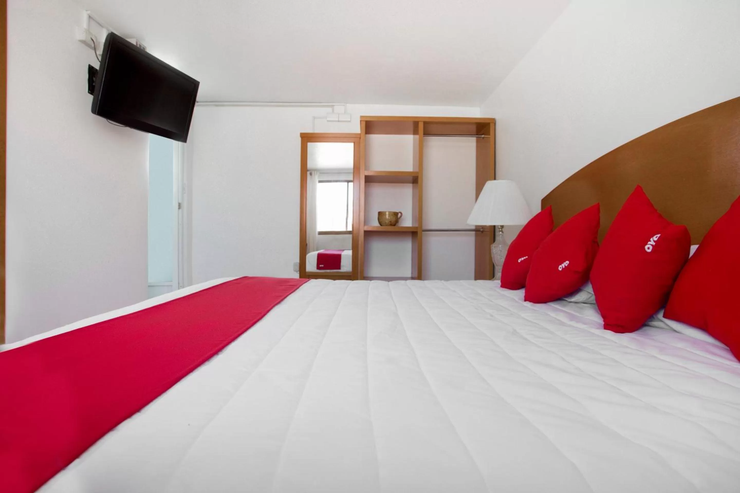 Bedroom in OYO Hotel Montes, Atlixco Puebla