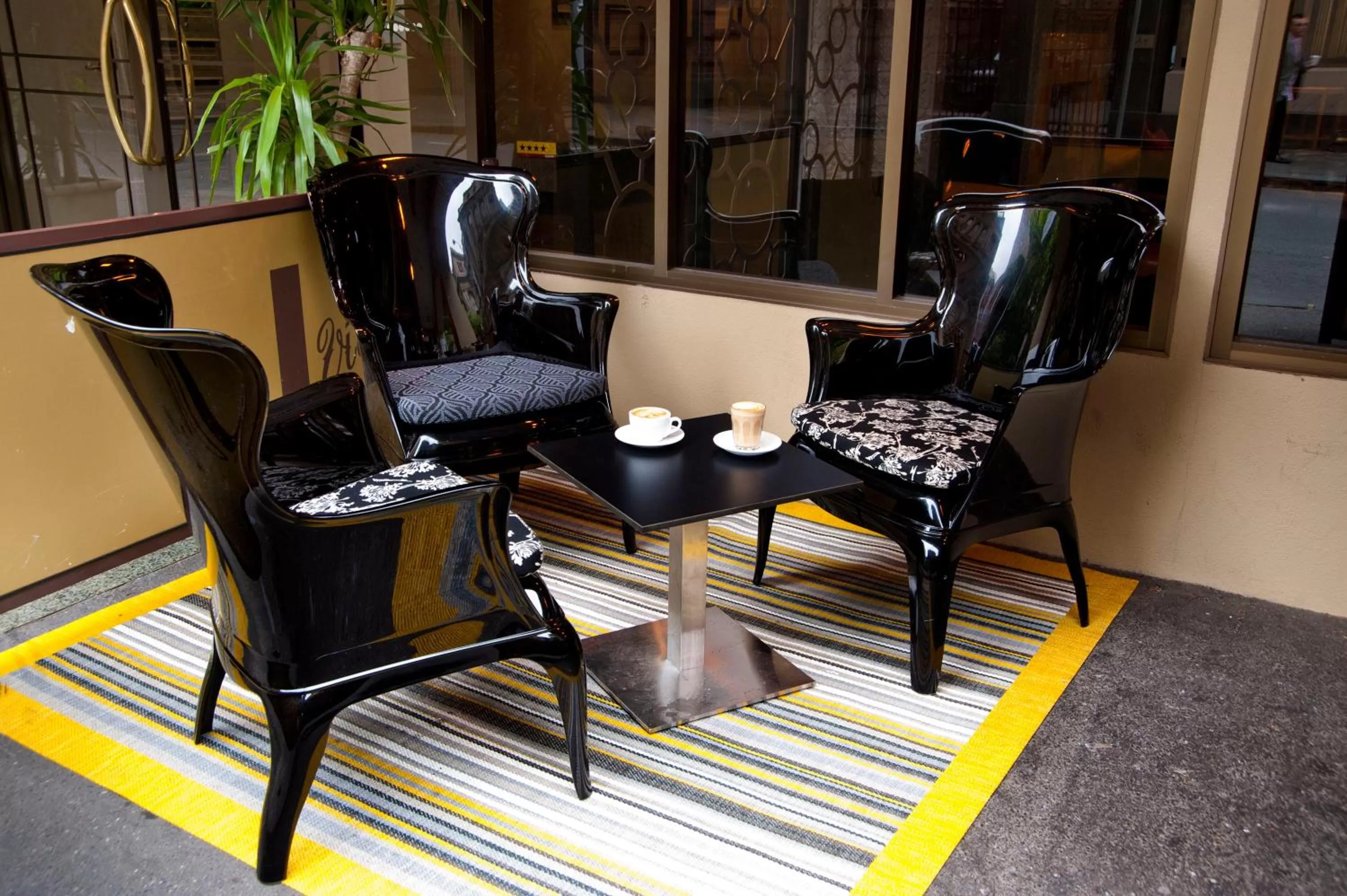 Coffee/tea facilities in Mantra on Little Bourke Melbourne