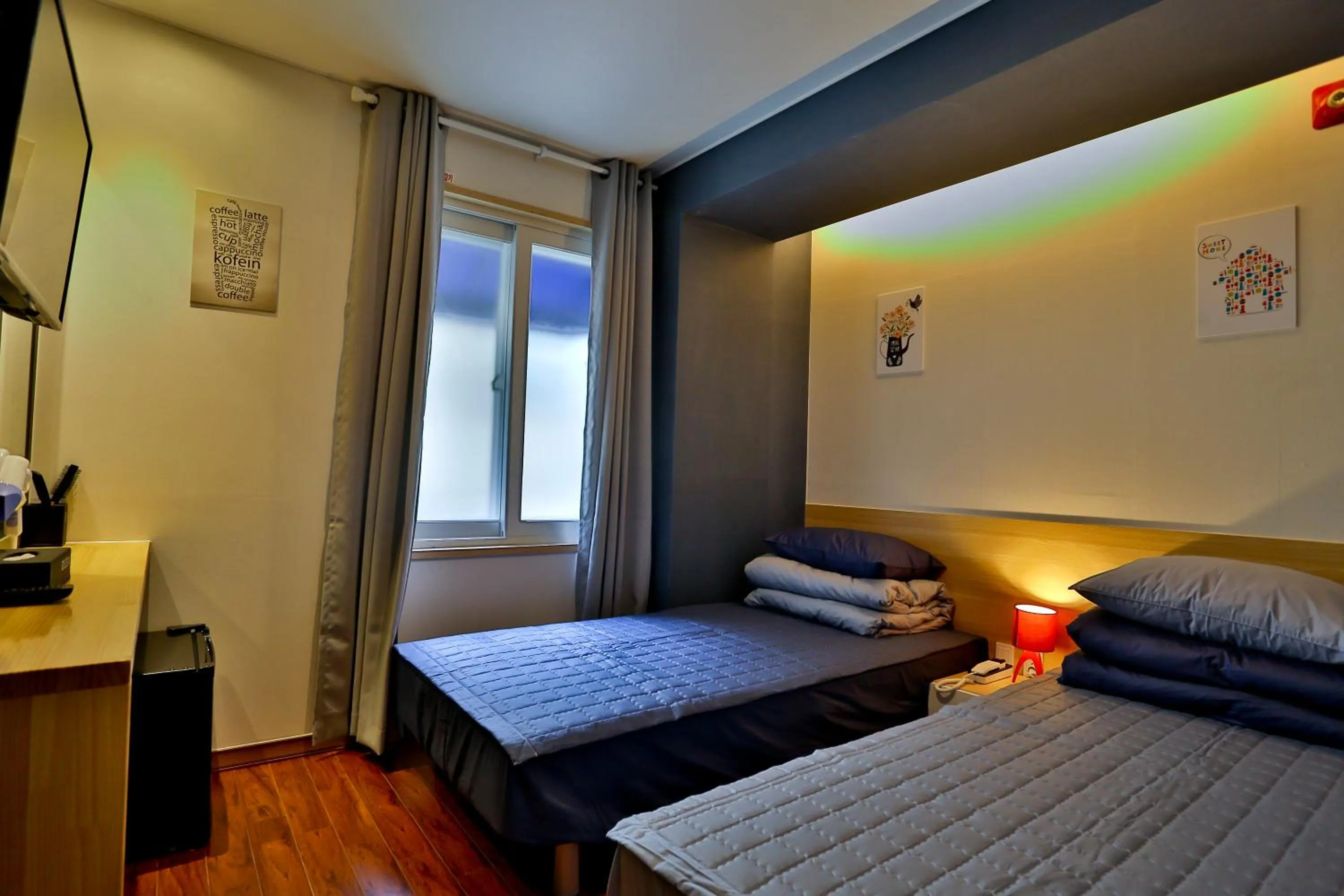 Bedroom, Bed in Ezstay-Nampo