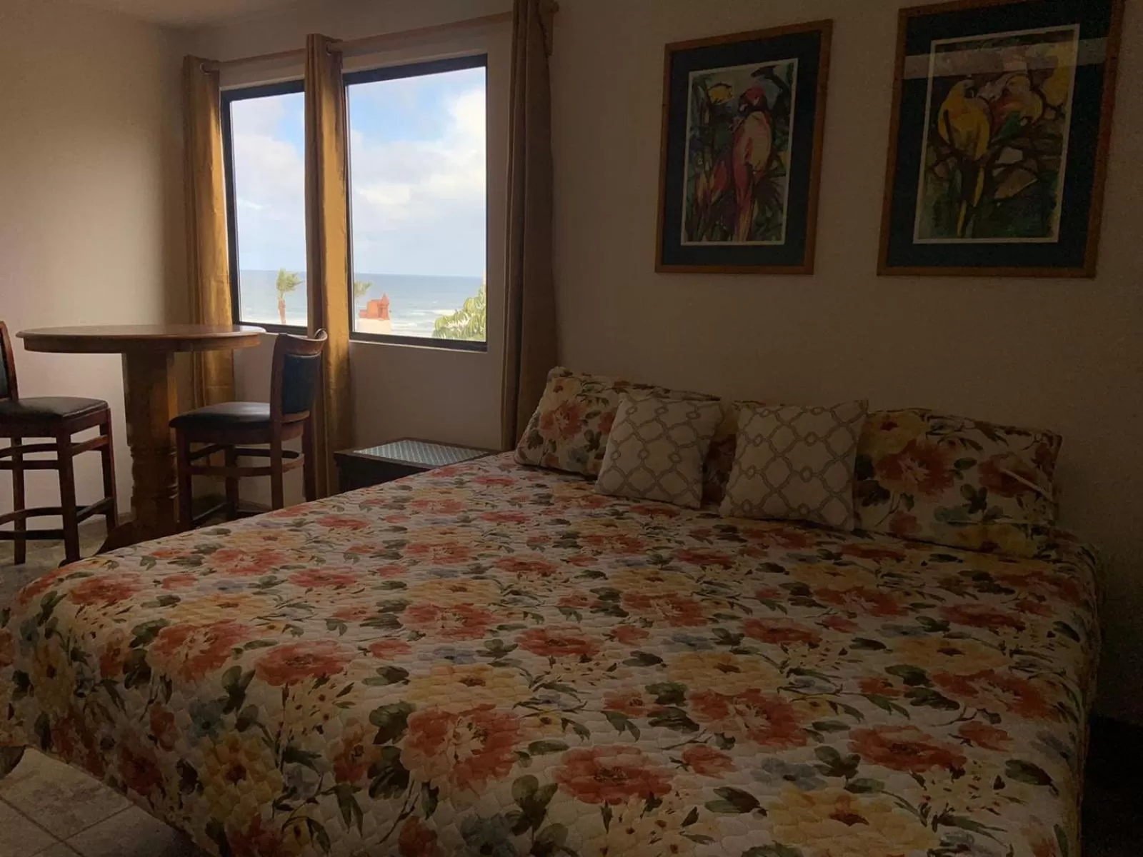 Photo of the whole room, Bed in Poco Cielo Hotel