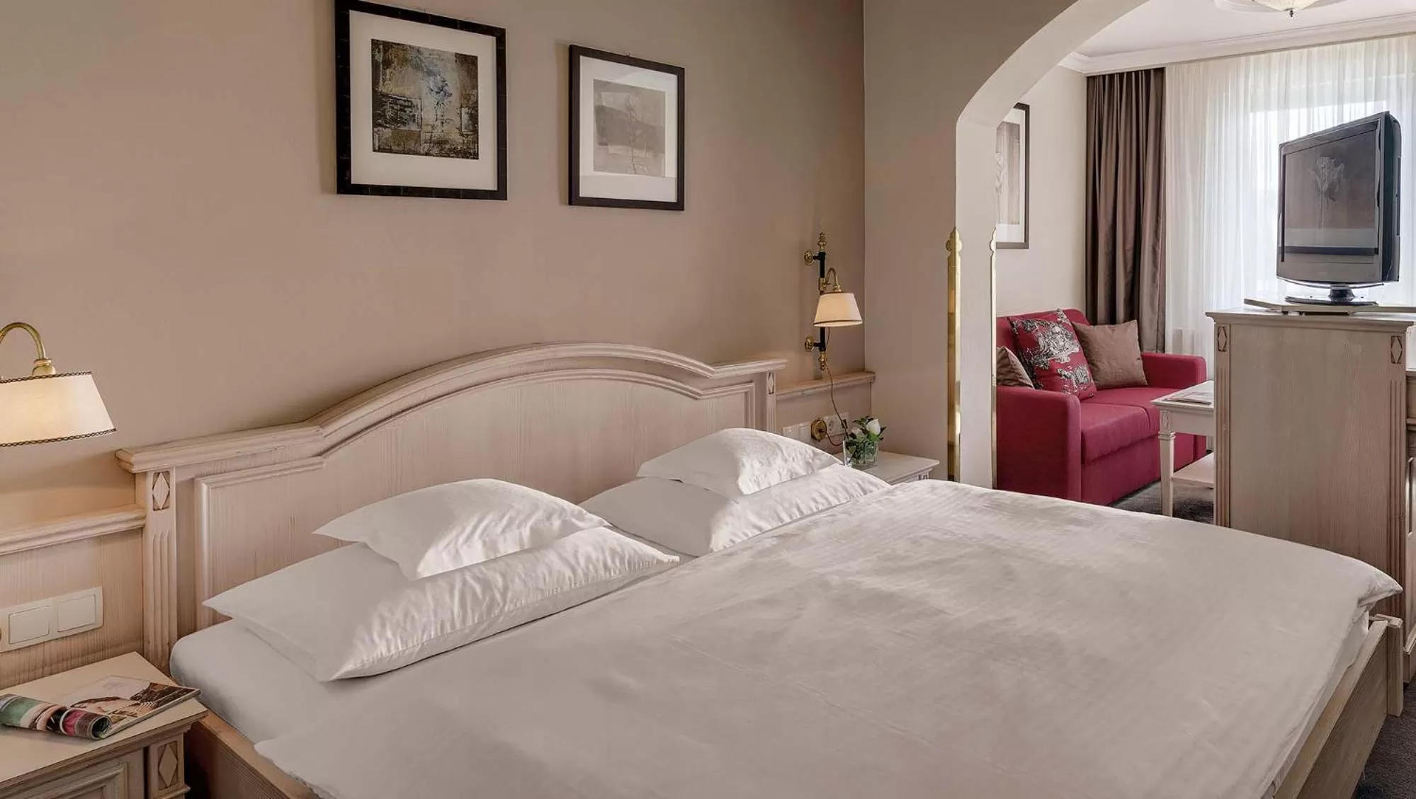 Bed in Hotel Almesberger