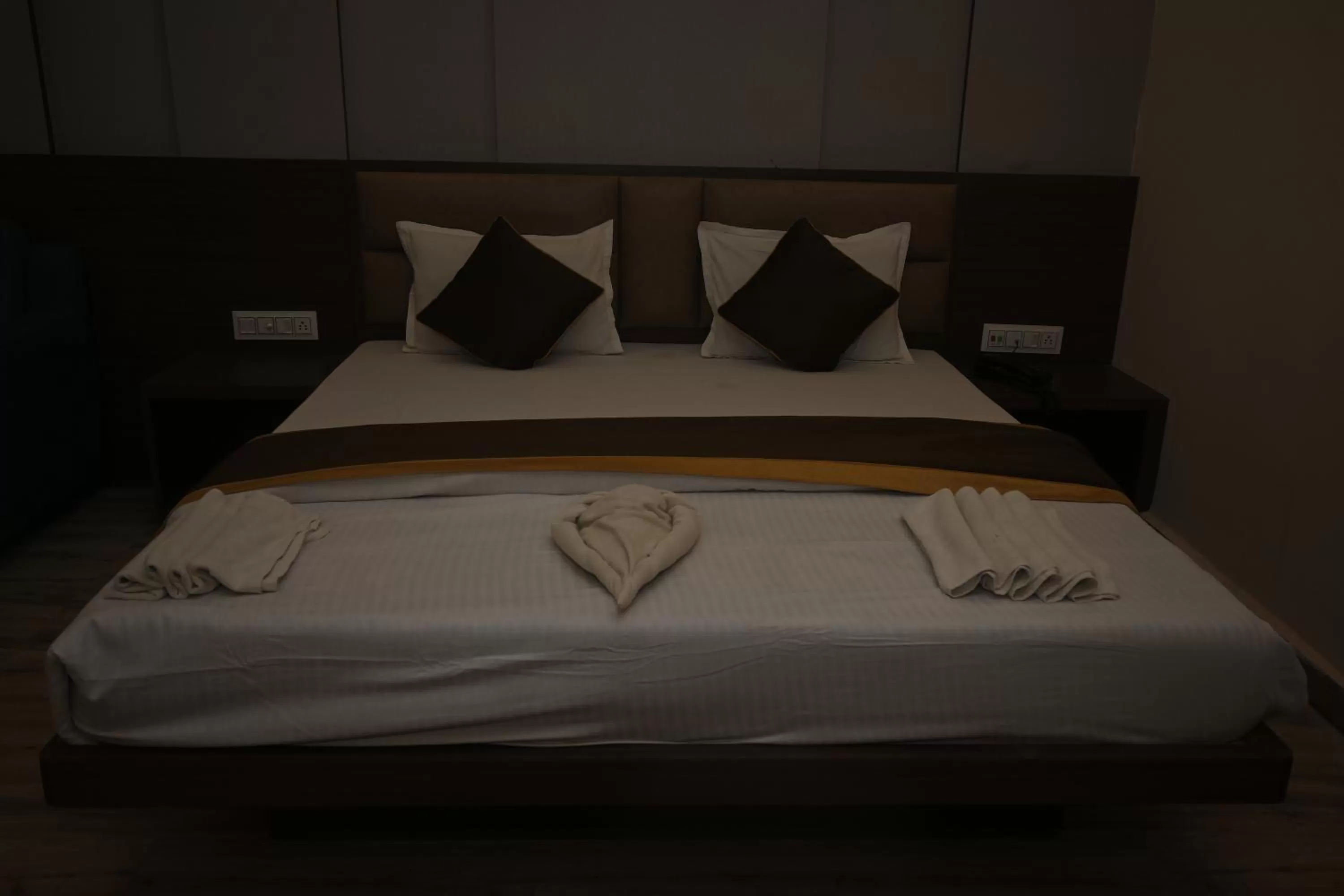 Bed in Royal Sea View