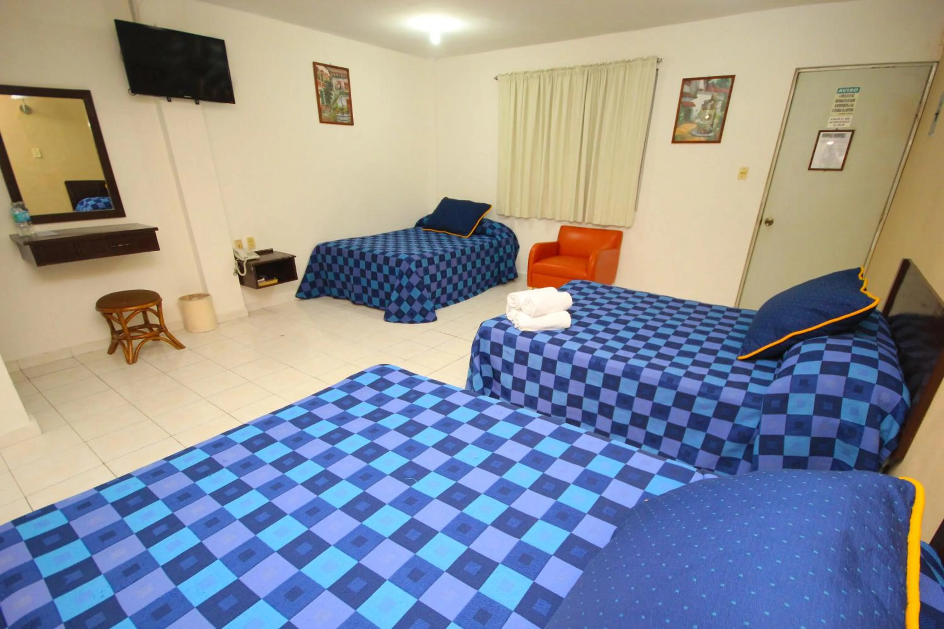 Photo of the whole room, Bed in Hotel Posada del Carmen