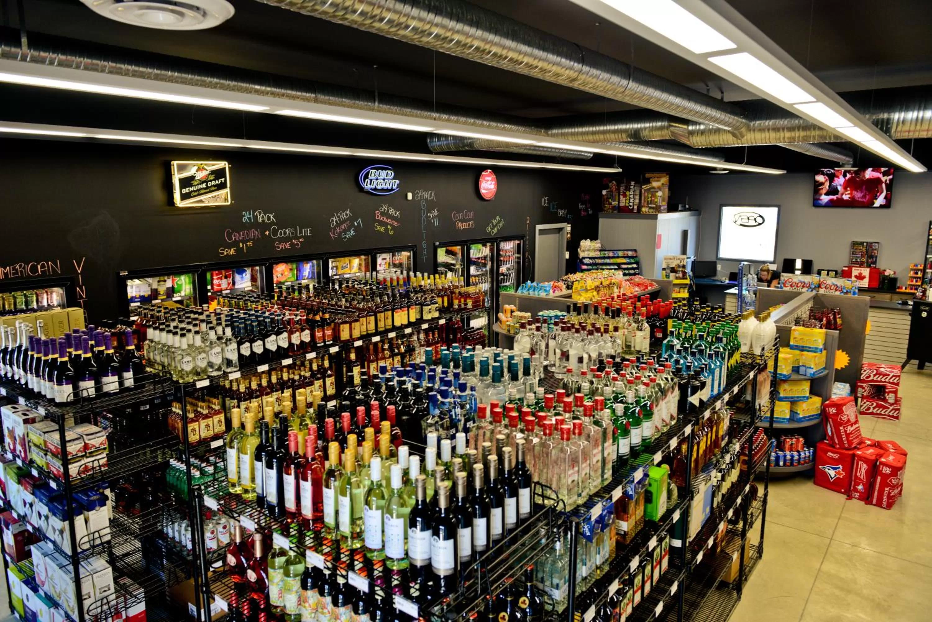 121 Steakhouse & Motel