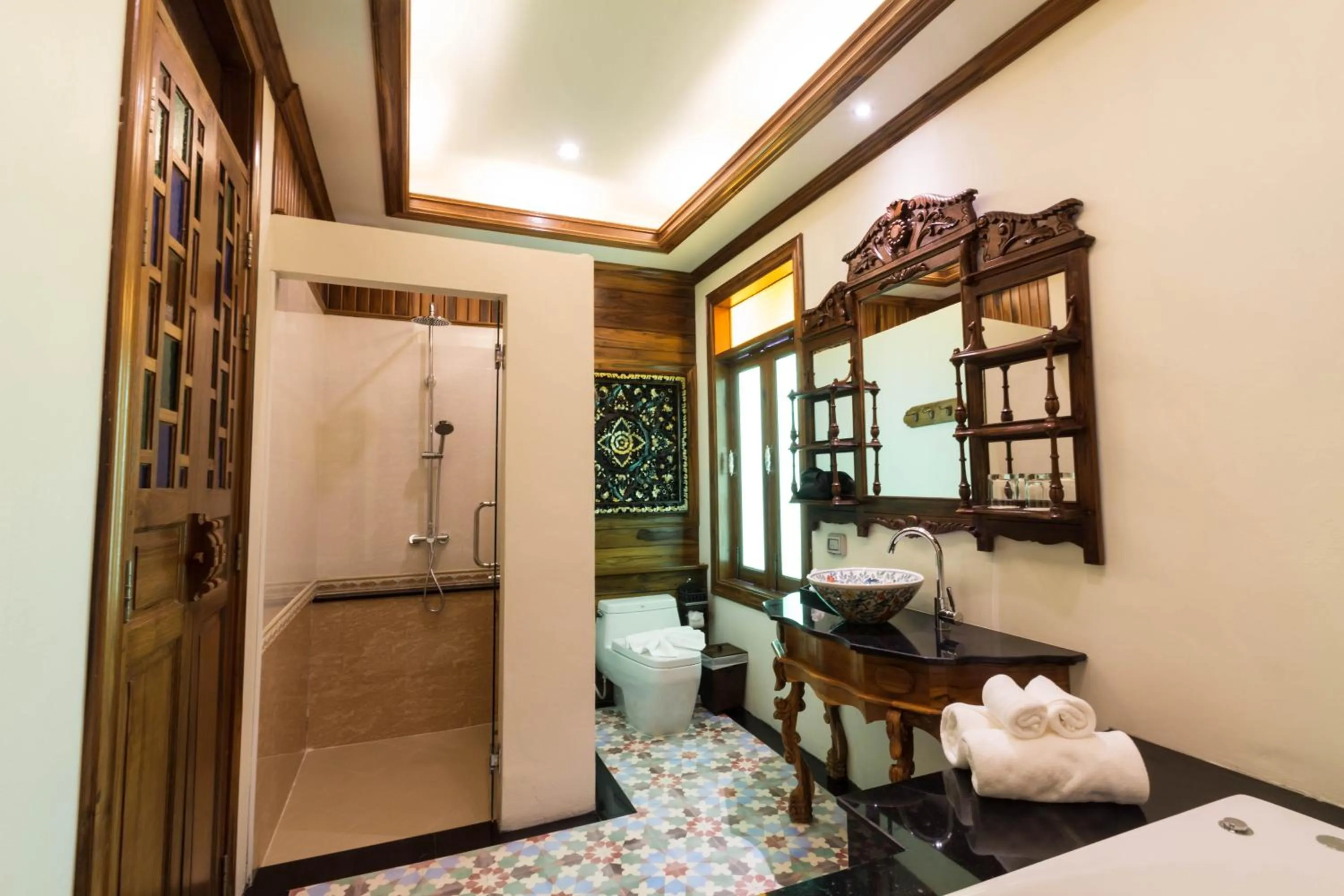 Bathroom in Pingviman Hotel