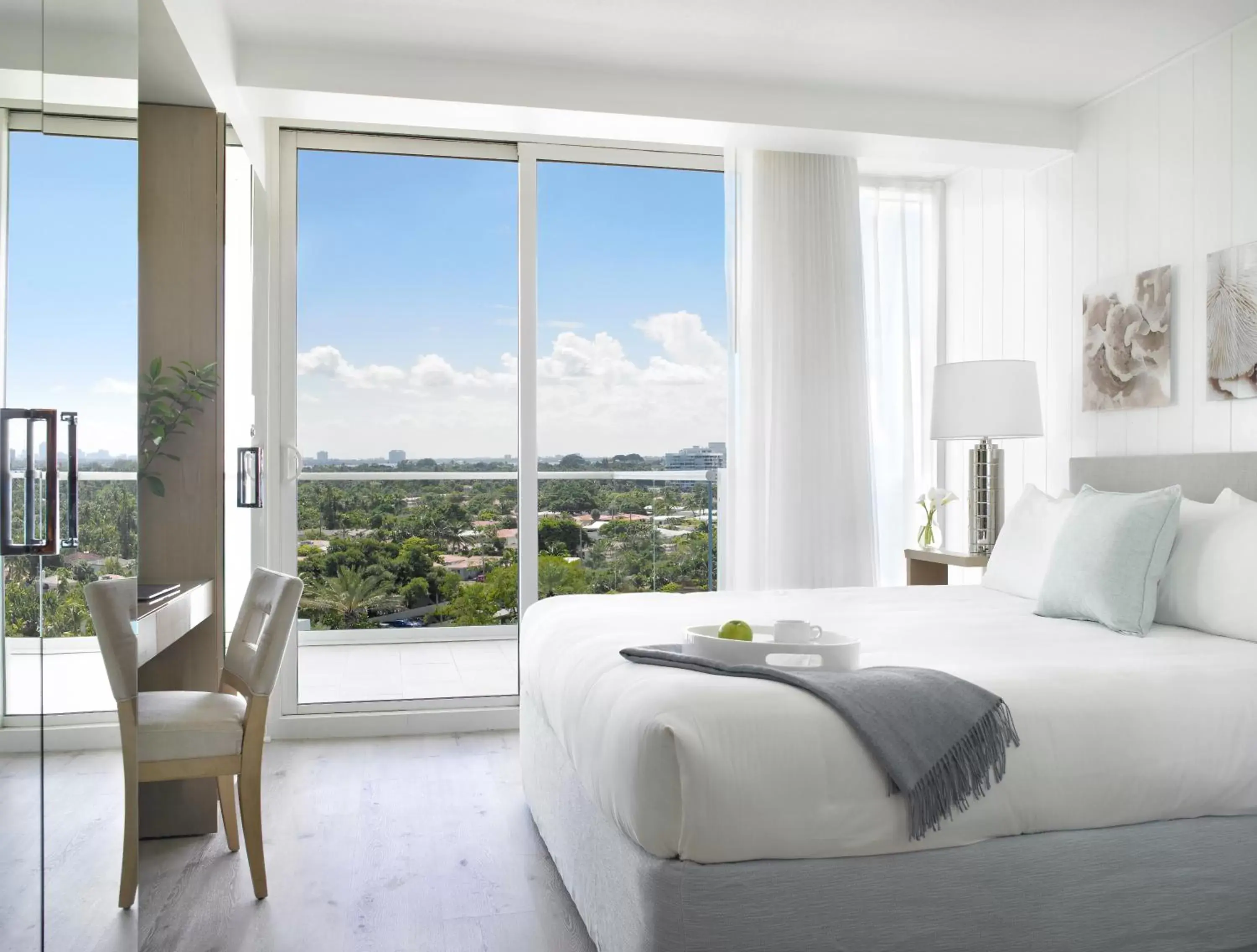 Sunset View King Suite in Grand Beach Hotel Surfside Sunset View King Suite in Grand Beach Hotel Surfside