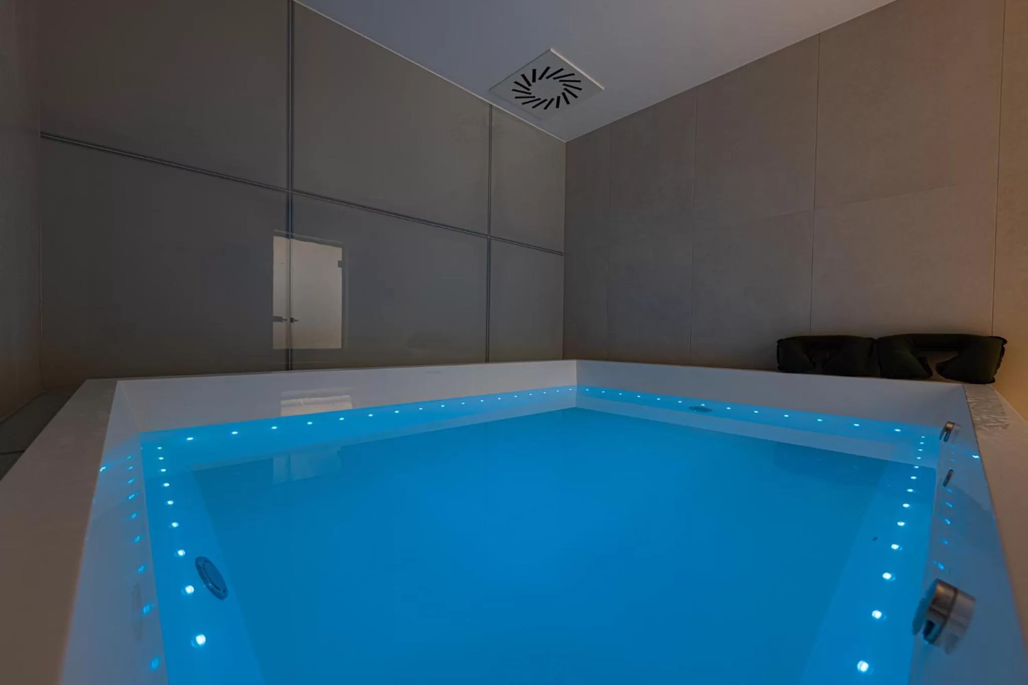 Spa and wellness centre/facilities, Swimming Pool in LUA Resort - Adults only