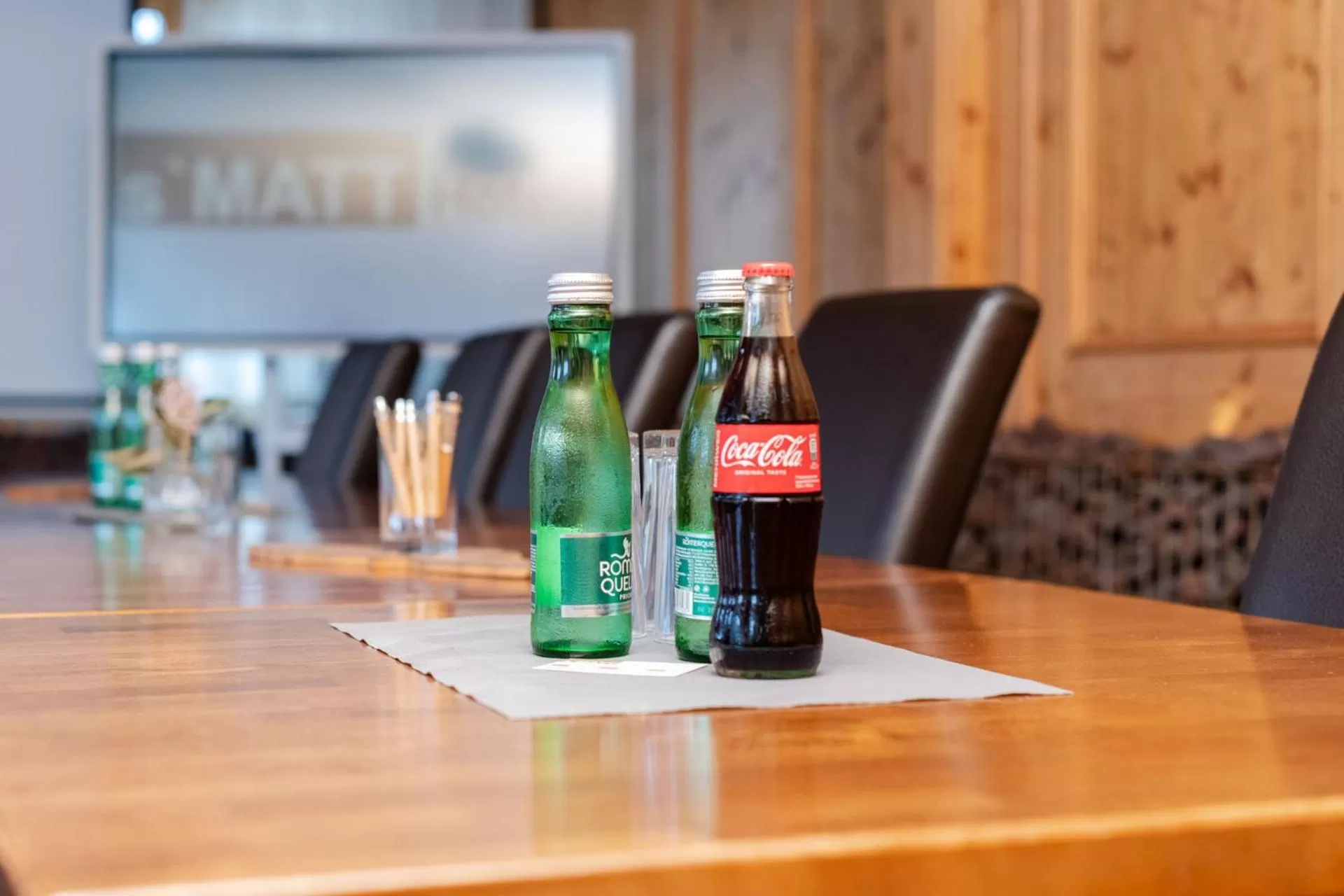 Business facilities in S'Matt 3