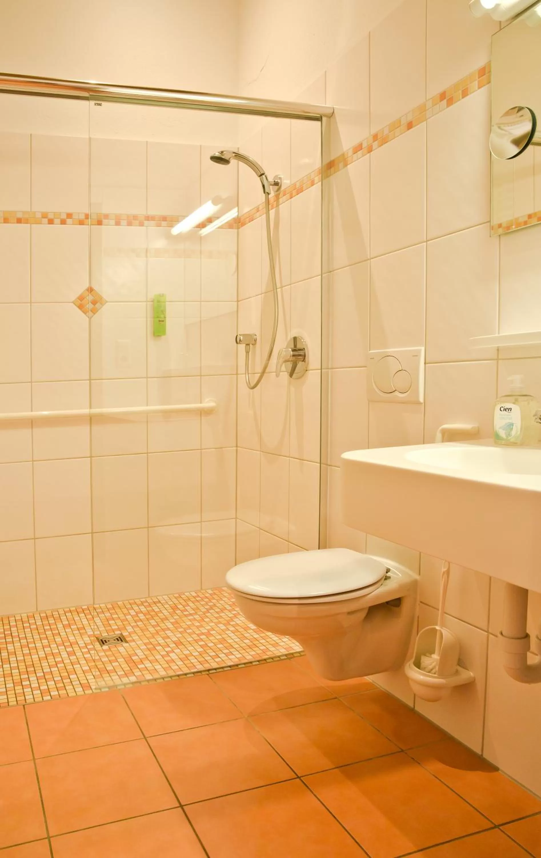 Bathroom in Gartenhotel Feldeck