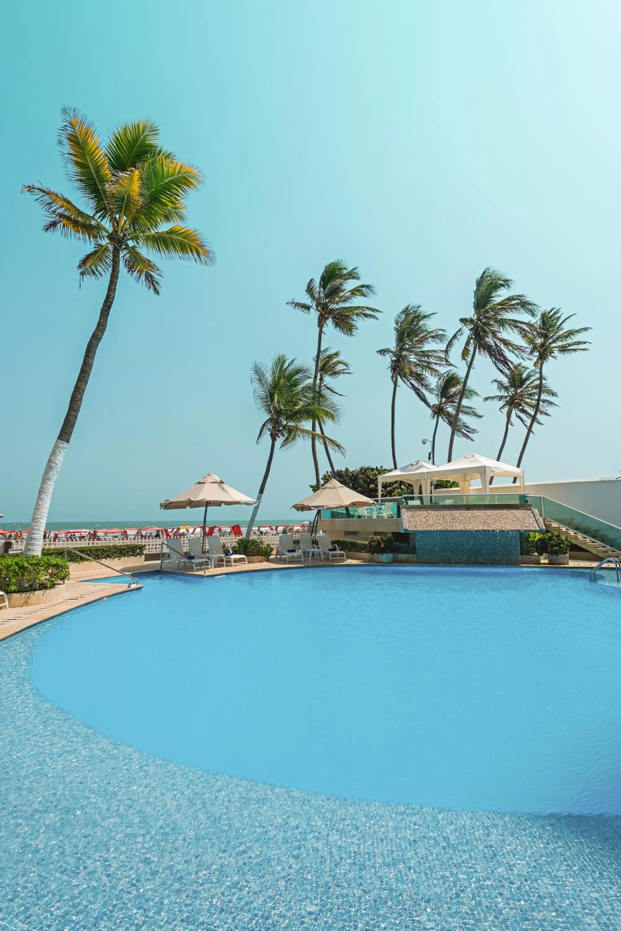Swimming pool in Hotel Dann Cartagena