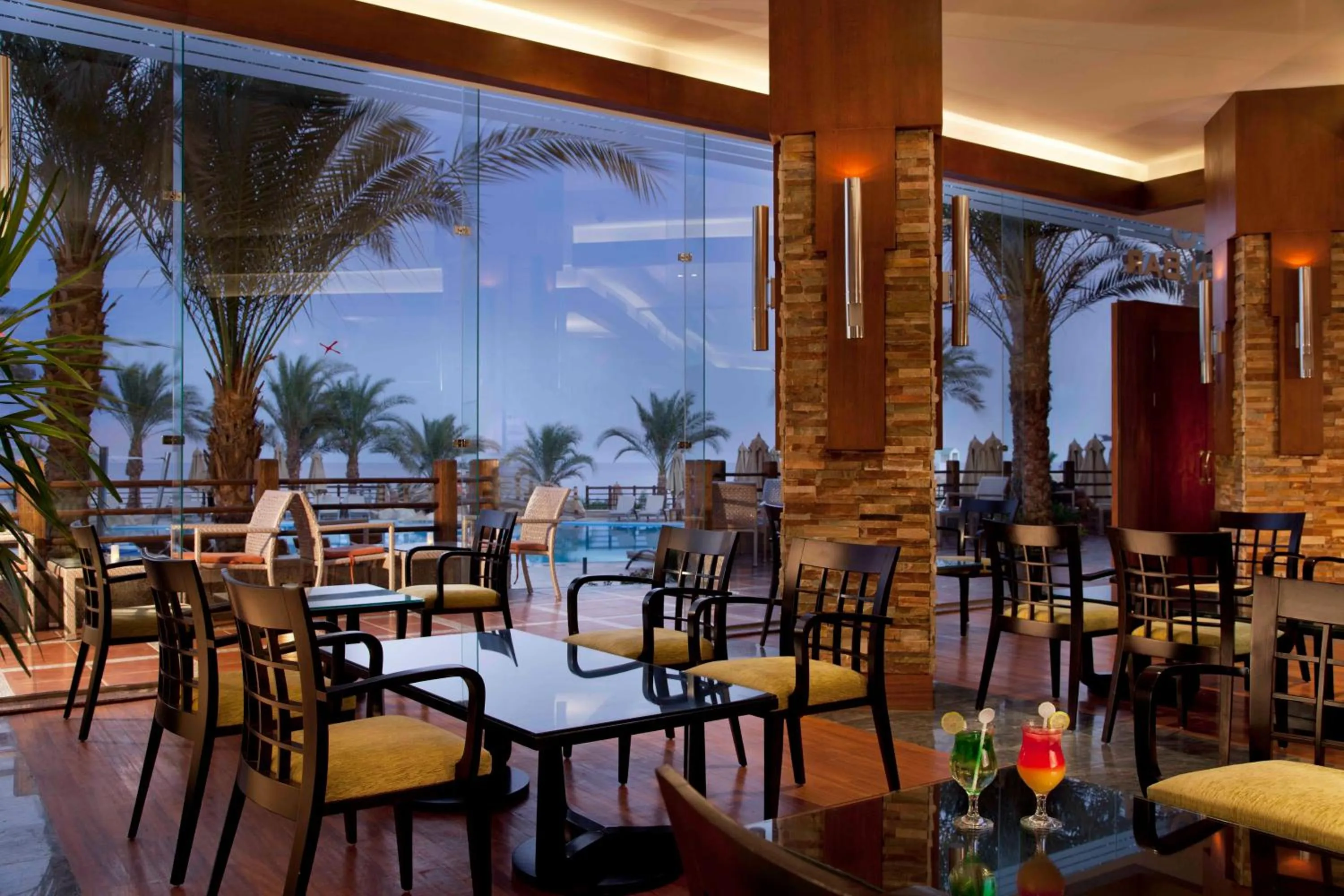 Restaurant/places to eat in Xperience Sea Breeze Resort