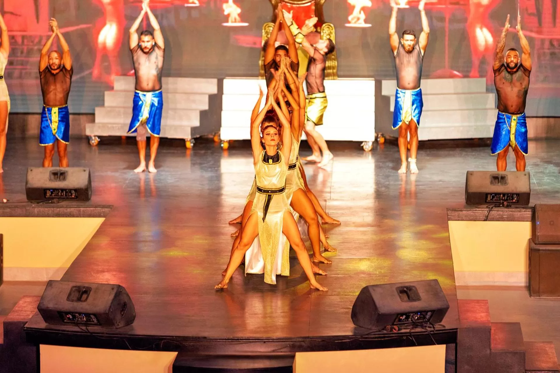 Entertainment in Neverland City Hurghada - Pickalbatros