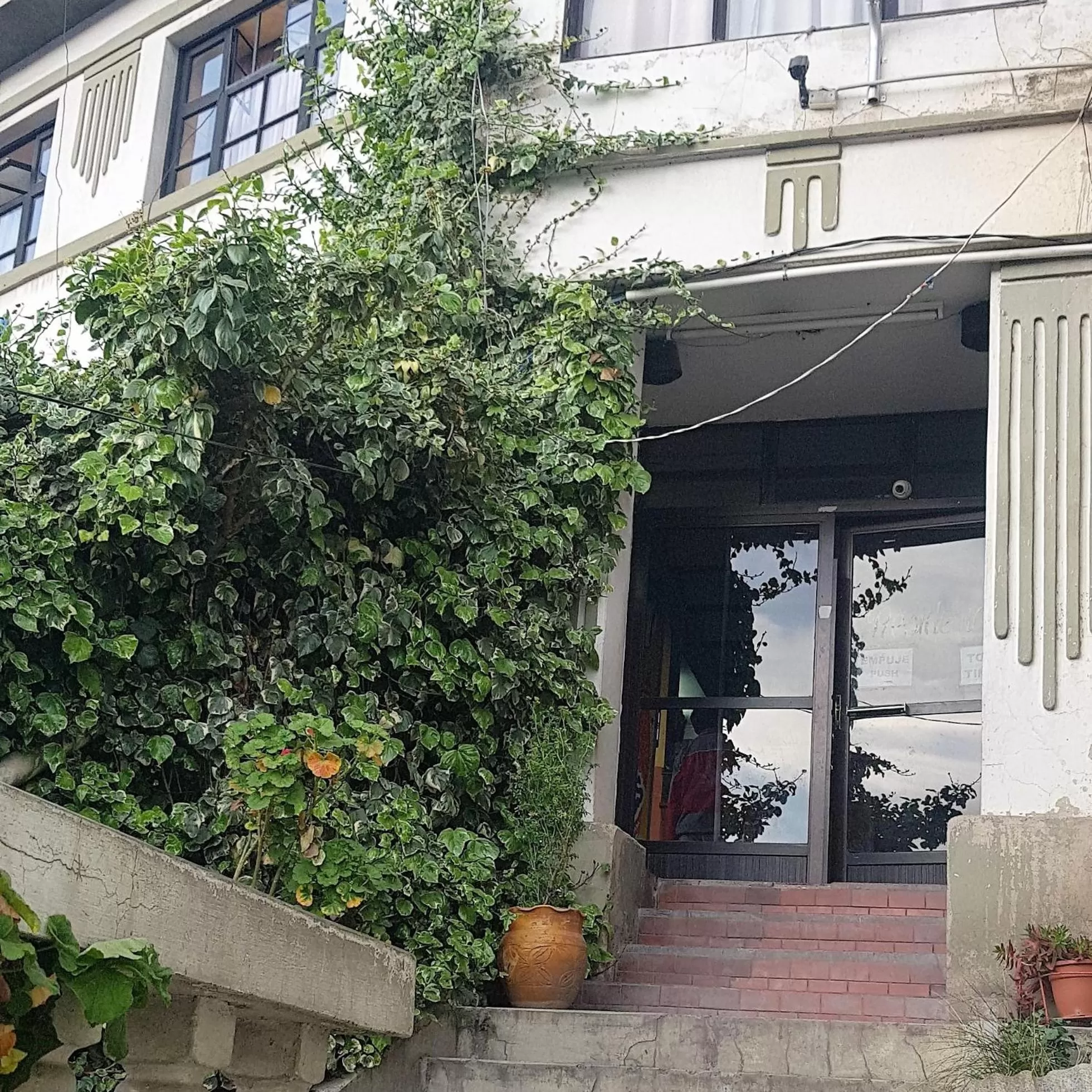 Property building in Residencial Uruguay