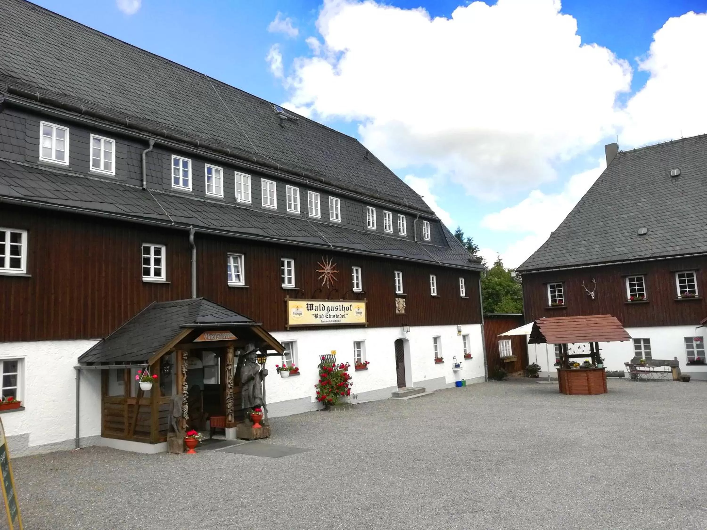 Facade/entrance, Property Building in Waldgasthof Bad Einsiedel