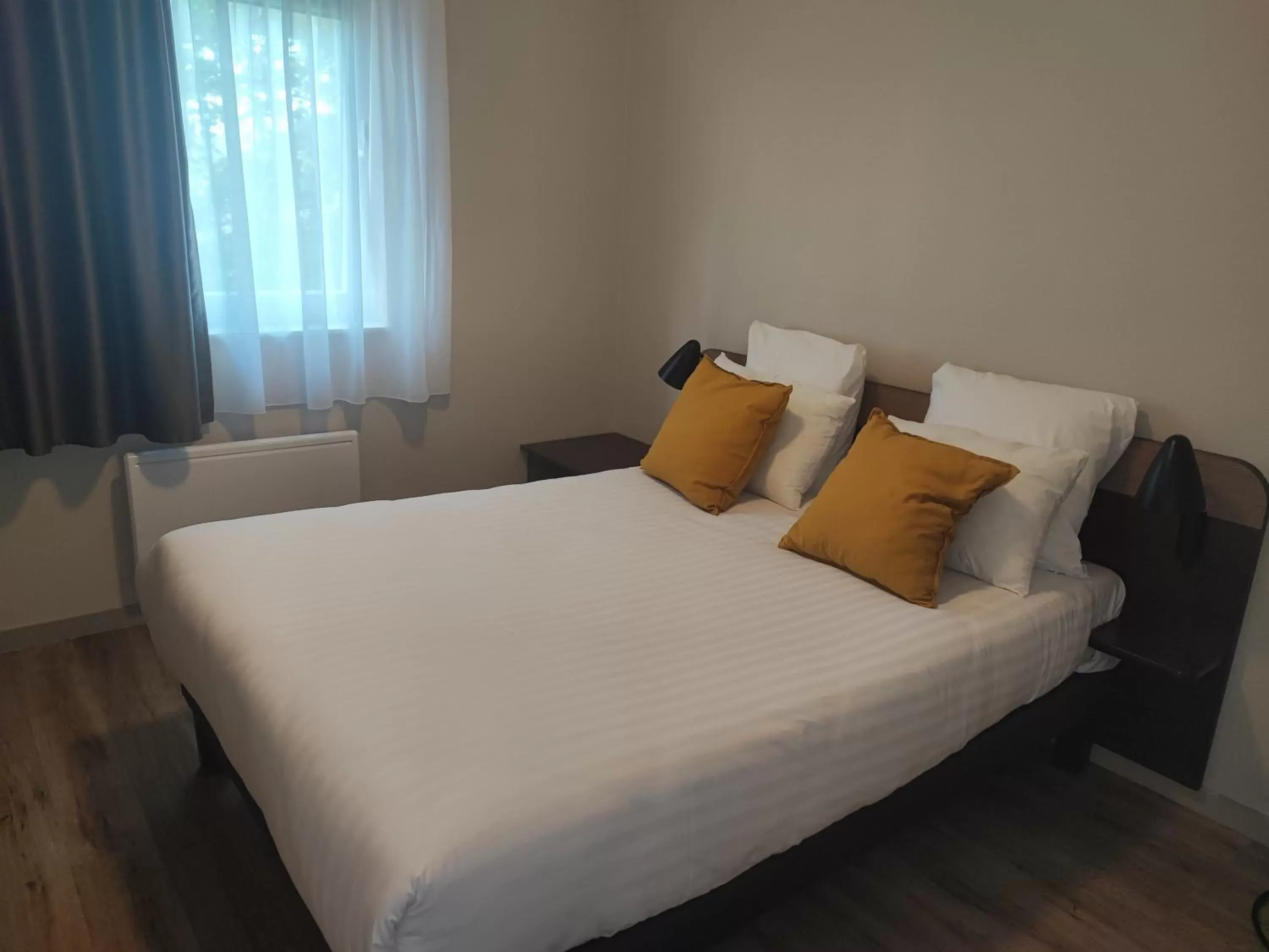 Superior Double Room in Appart'City Classic Arlon - Porte du Luxembourg Superior Double Room in Appart'City Classic Arlon - Porte du Luxembourg
