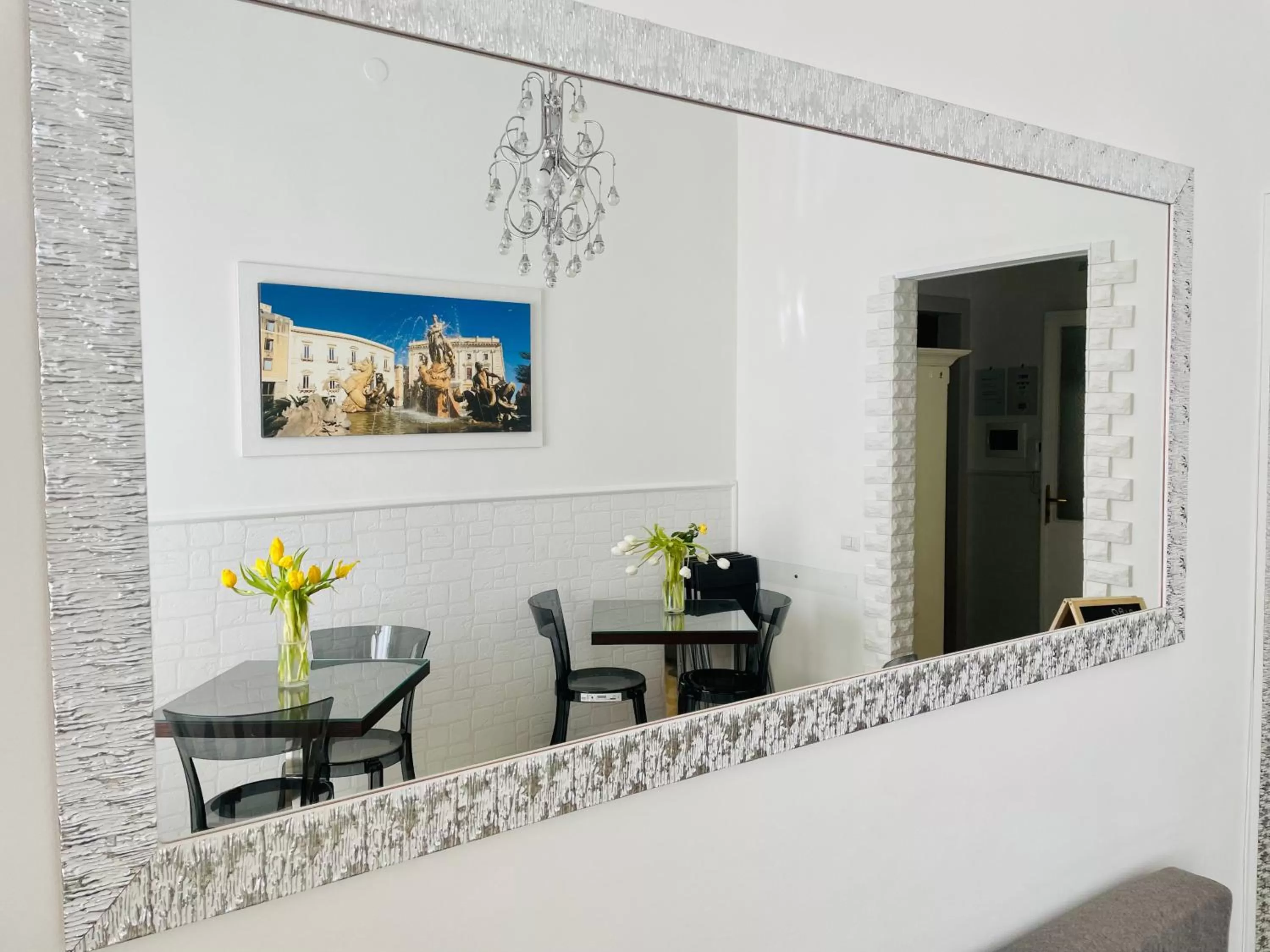 Communal lounge/ TV room in Casa Verga