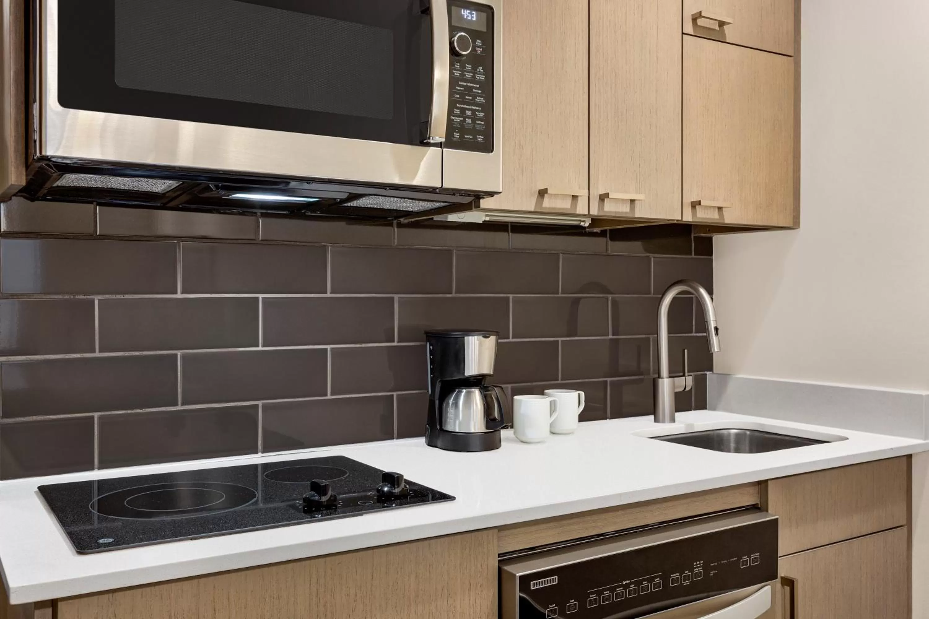 Kitchen or kitchenette in Hyatt House Bryan/College Station