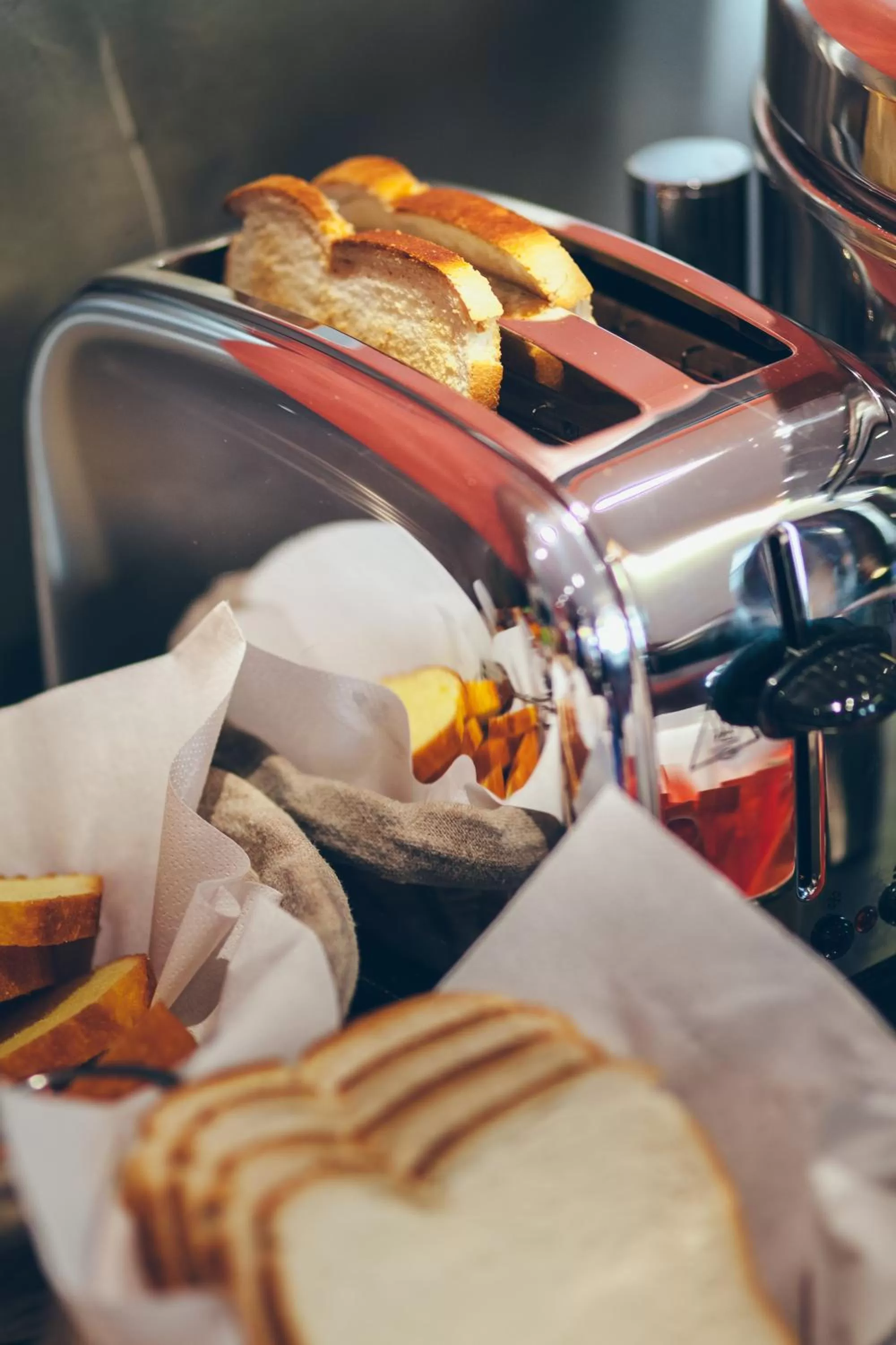 Breakfast in Excelsior Opera