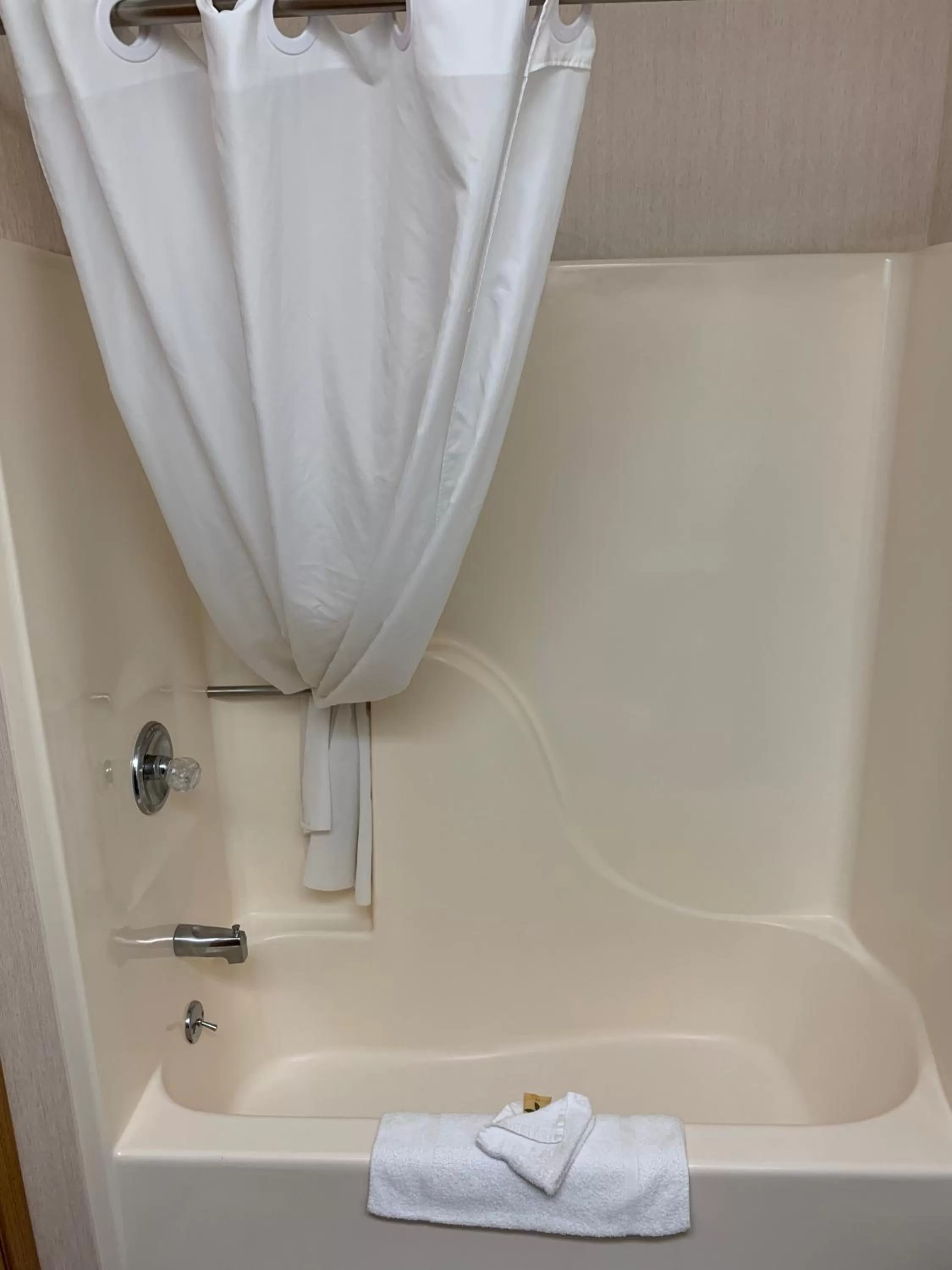 The Gunnison Inn at Dos Rios Golf Course