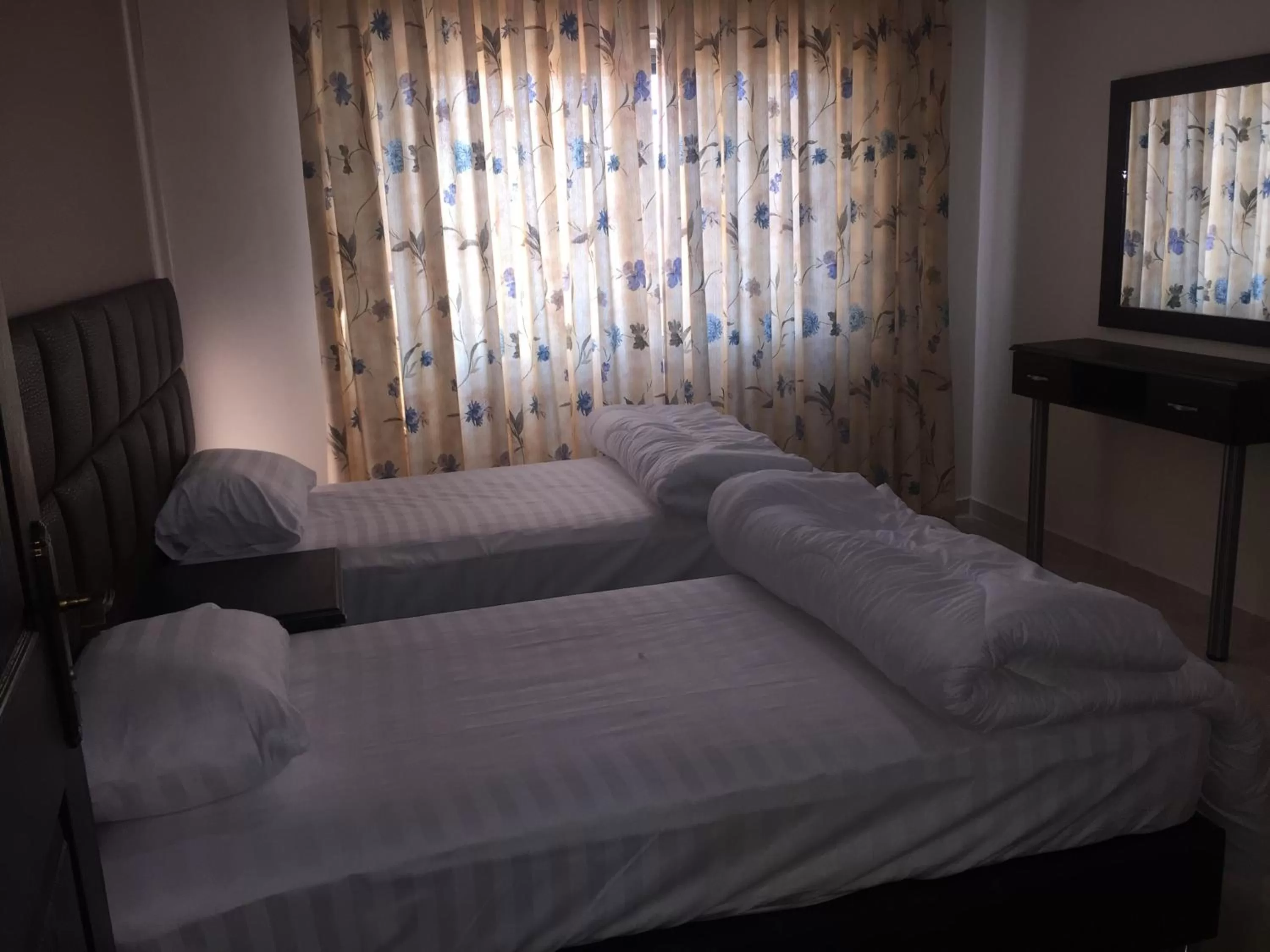 Bed in Al haramain Furnished Apartments